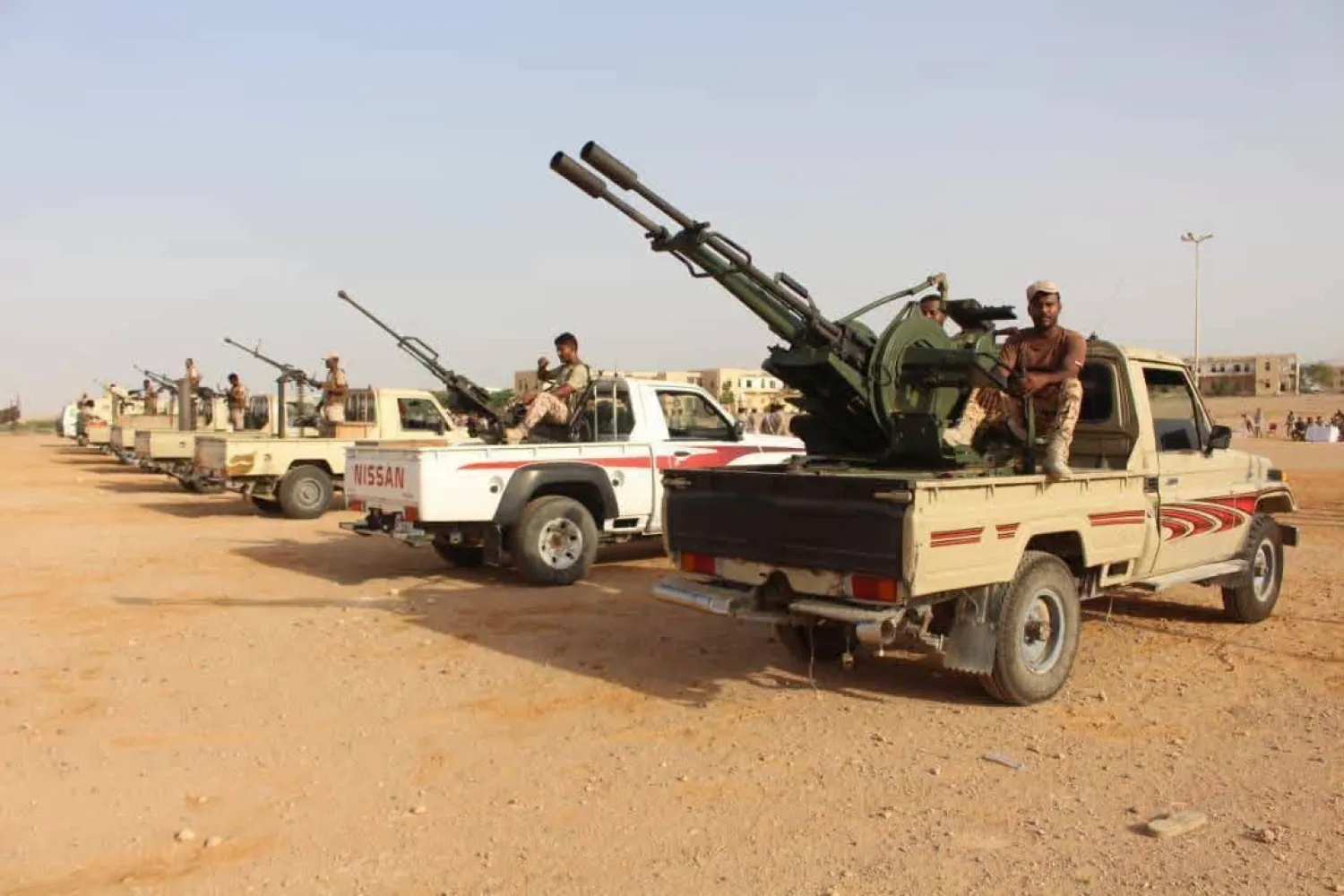 الجيش اليمني: تنفيذ 8 ضربات دقيقة ضد أهداف حوثية