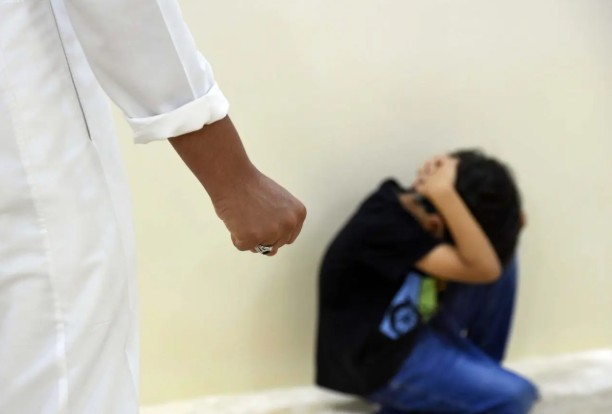 "العنف الأسري" يباشر واقعة تعرض طفل للإساءة