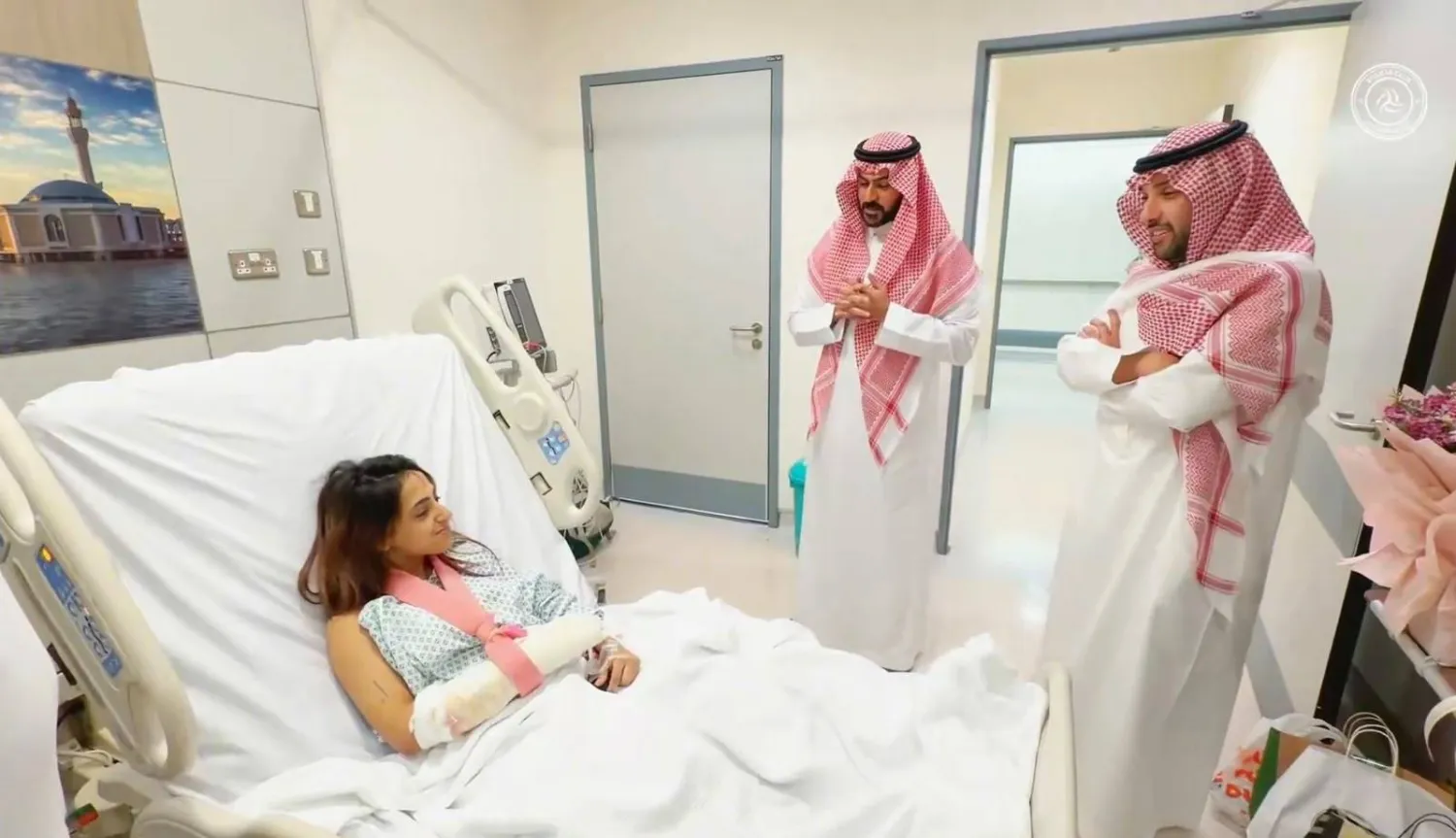 بطلة التايكوندو صباح عسيري تروي ملابسات إصابتها في مطار الرياض