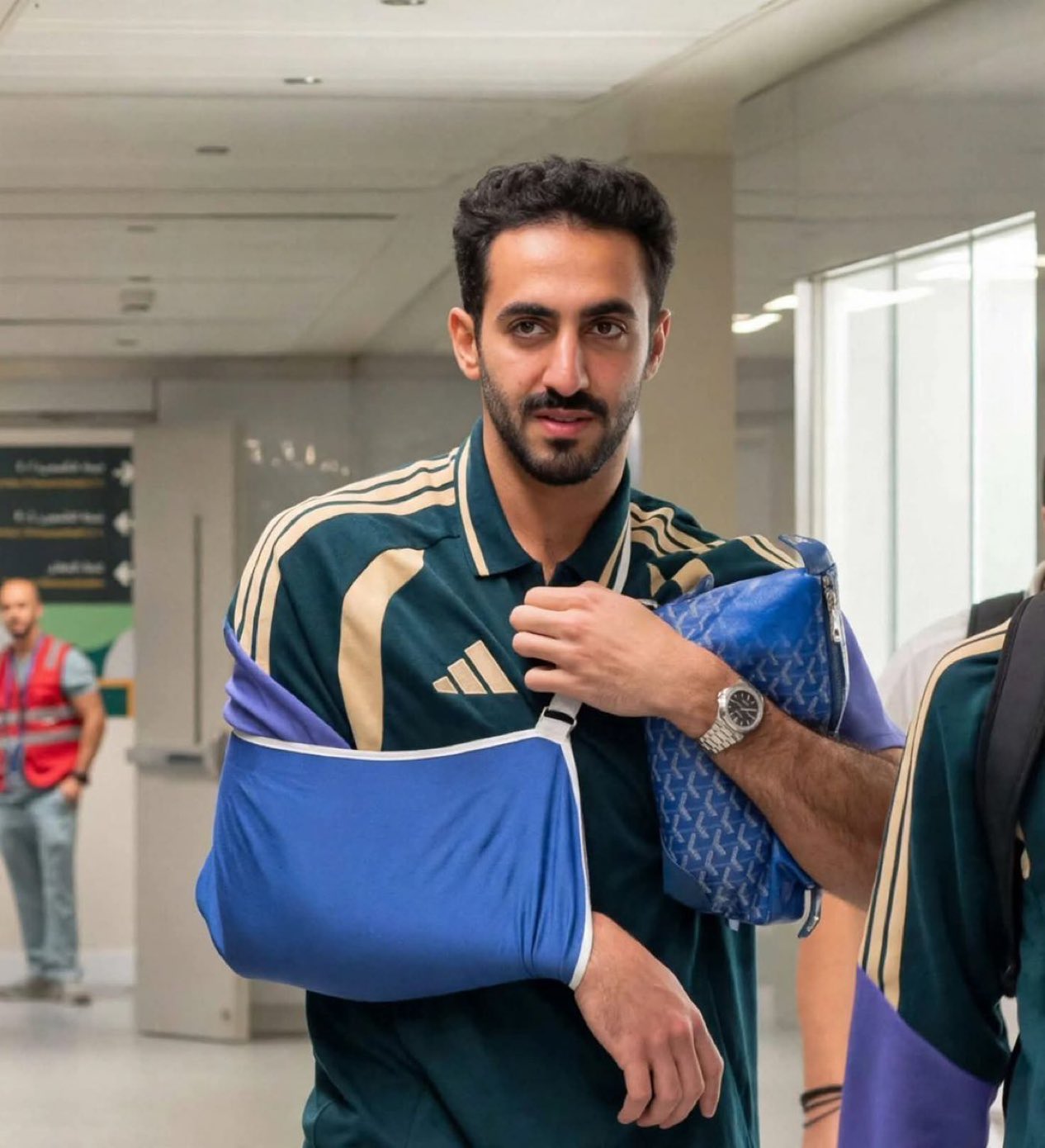 النصر يعلن خضوع نواف العقيدي لجراحة في المرفق