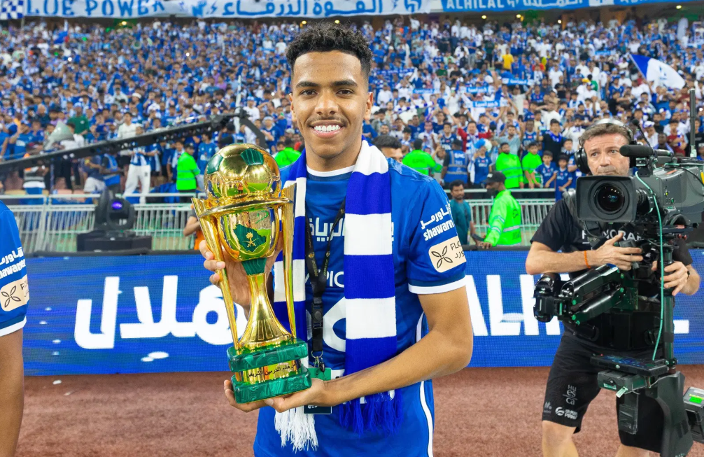كريري يكشف تفاصيل انتقال الجوير من الهلال إلى القادسية