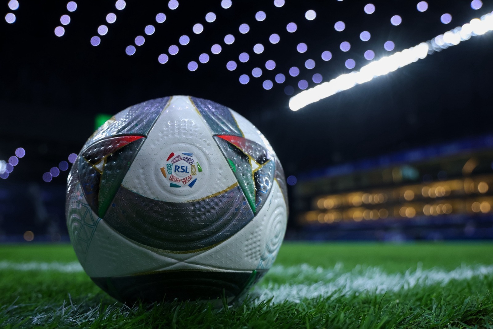 حكام مباريات اليوم الثلاثاء في الجولة 10 من دوري روشن