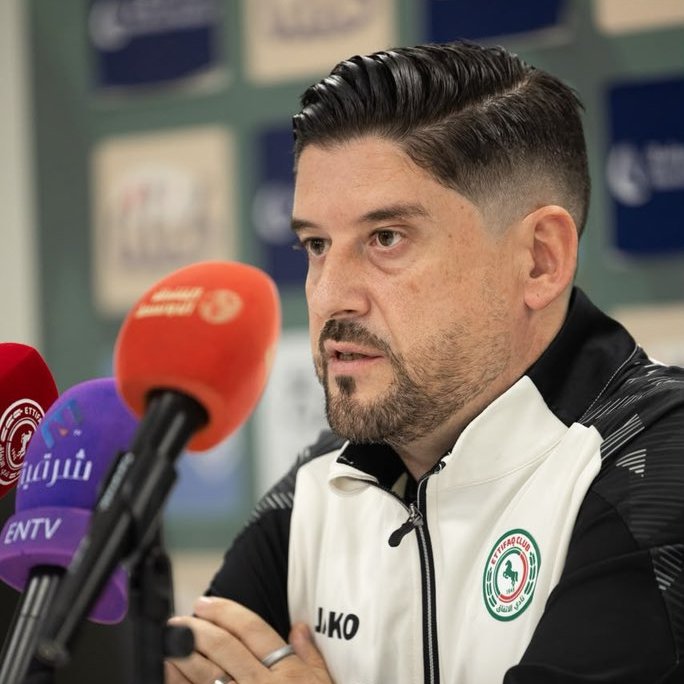 مدرب الاتفاق: أهدرنا الفرص والاتحاد استغل الهجمات المرتدة