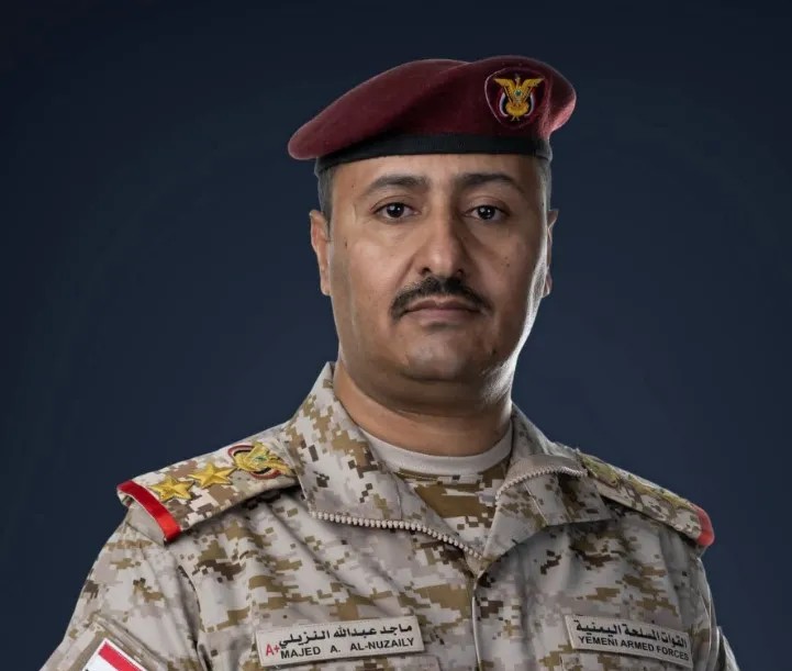 الدفاع اليمنية: تجمعات الحوثيين أهداف عسكرية مشروعة