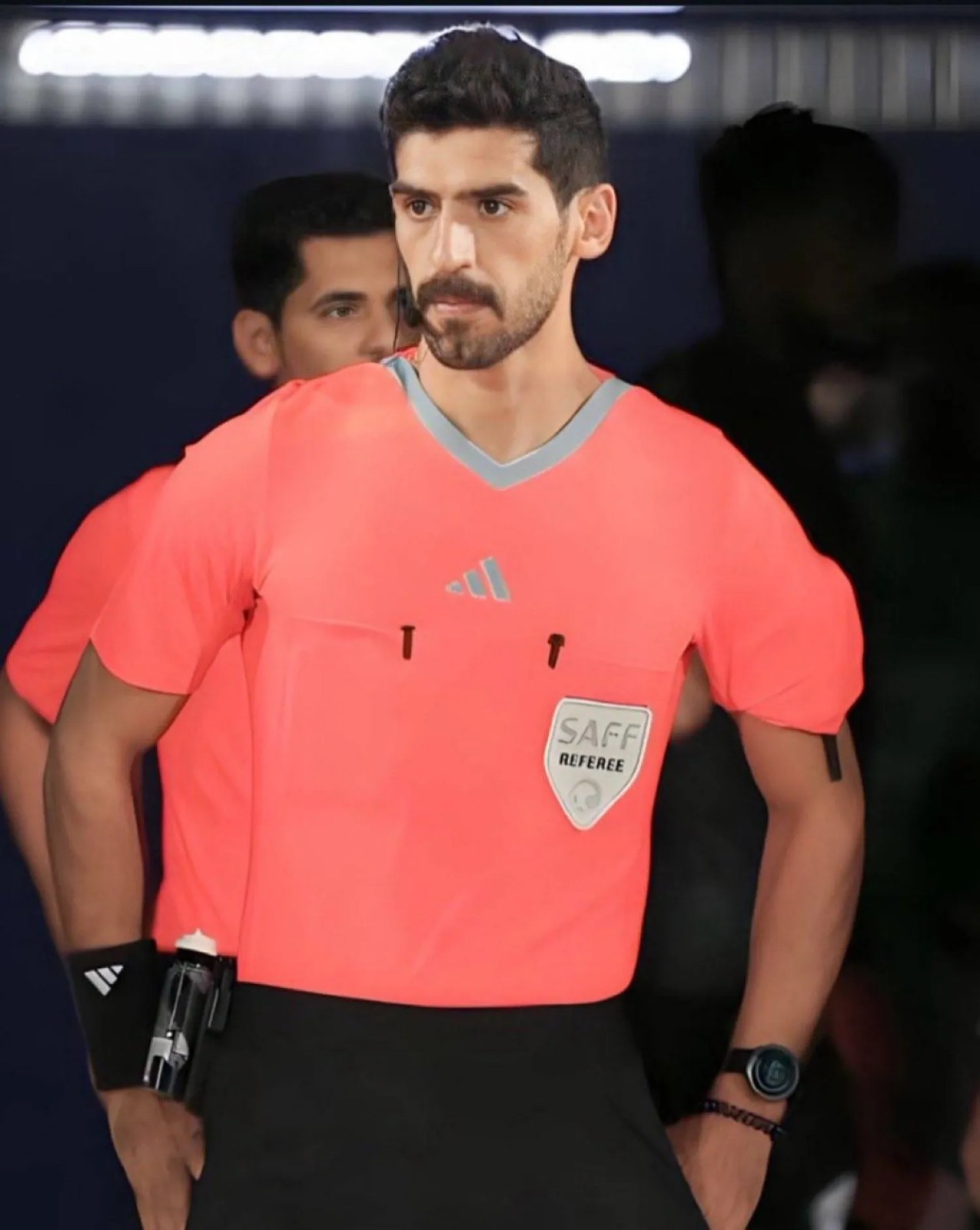 القحطاني حكما لمواجهة قطر وعُمان بكأس الخليج للناشئين