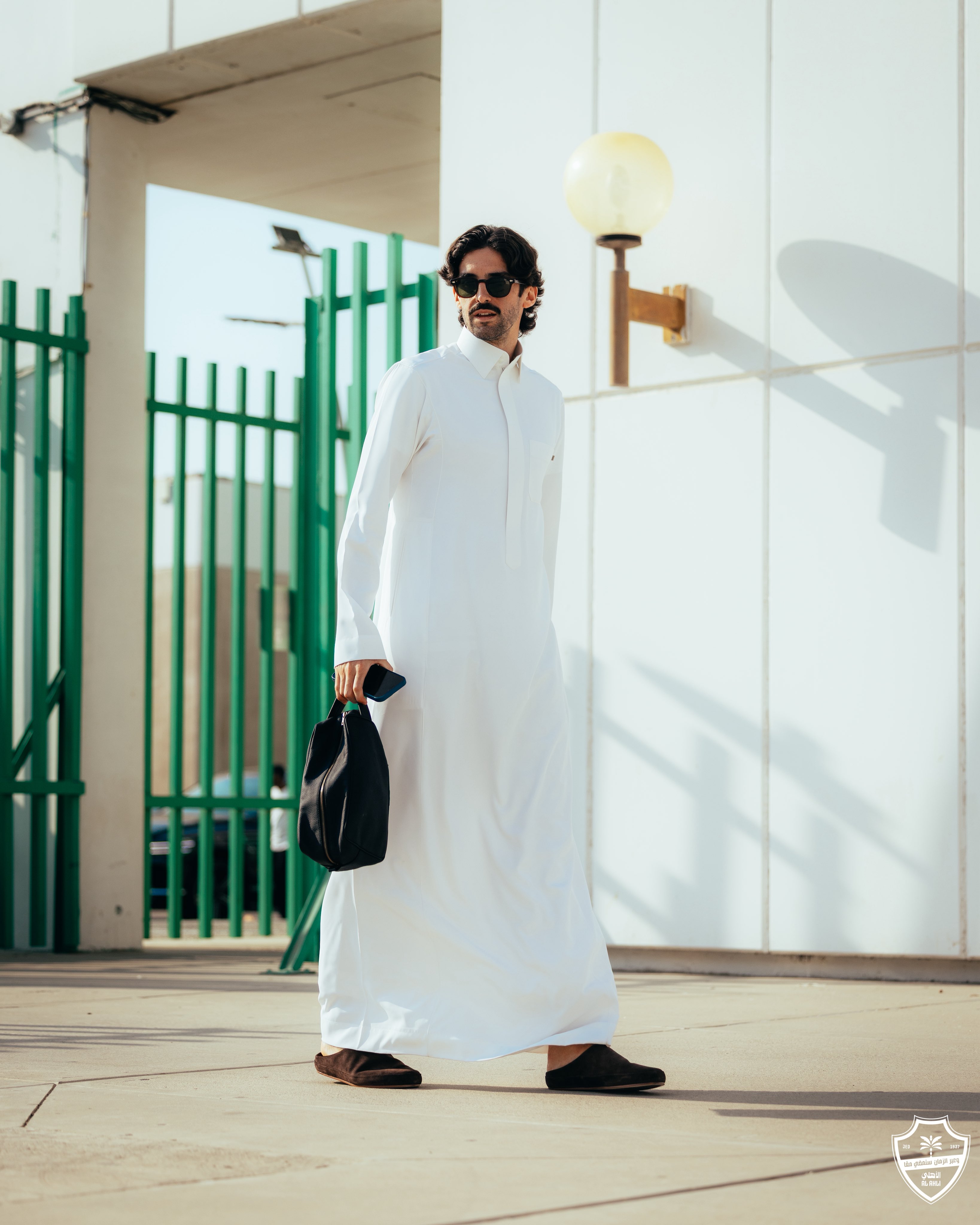 محترفو الأهلي بالزي السعودي.. رسالة من قلب الدار قبل كلاسيكو الشباب