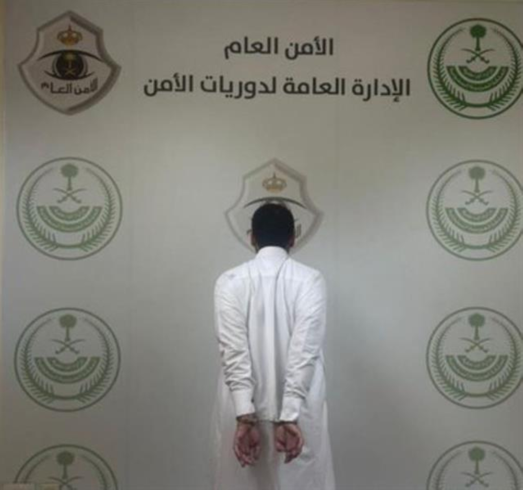 القبض على مواطن لسطوه على مجمع تجاري بالرياض
