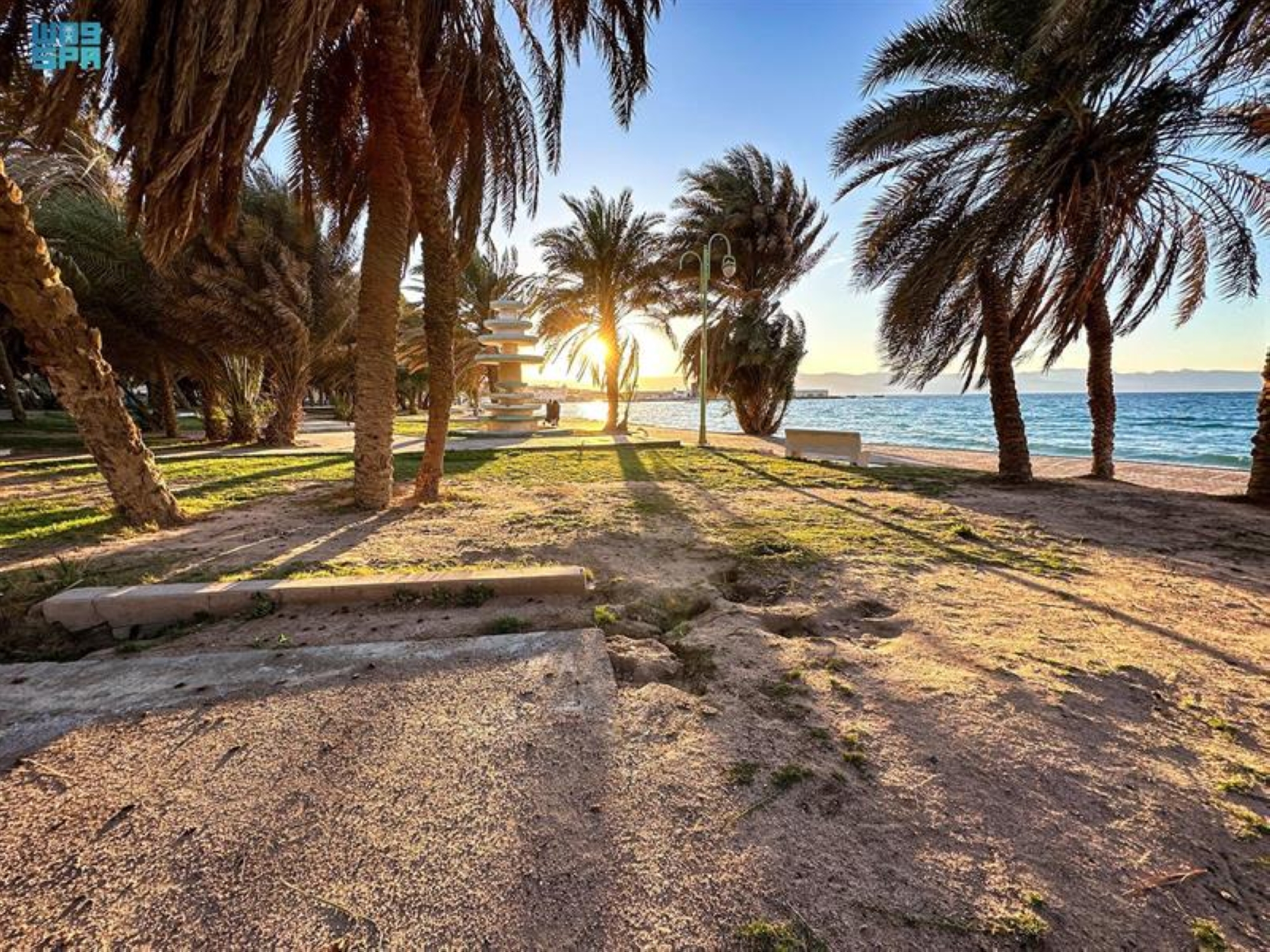 حقل آخر مدينة بالمملكة تتناول إفطار رمضان