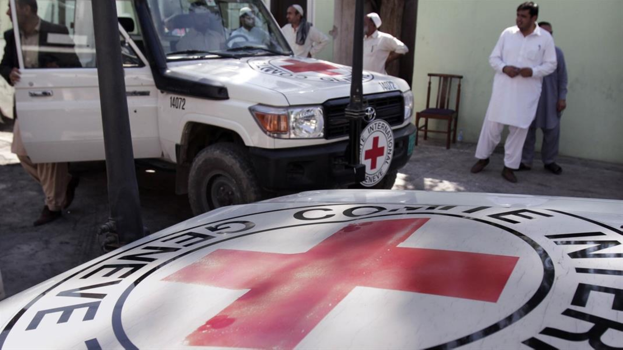 بسبب تراجع الميزانيات.. "الصليب الأحمر" يعتزم تخفيض 1500 وظيفة وإغلاق 20 موقعاً