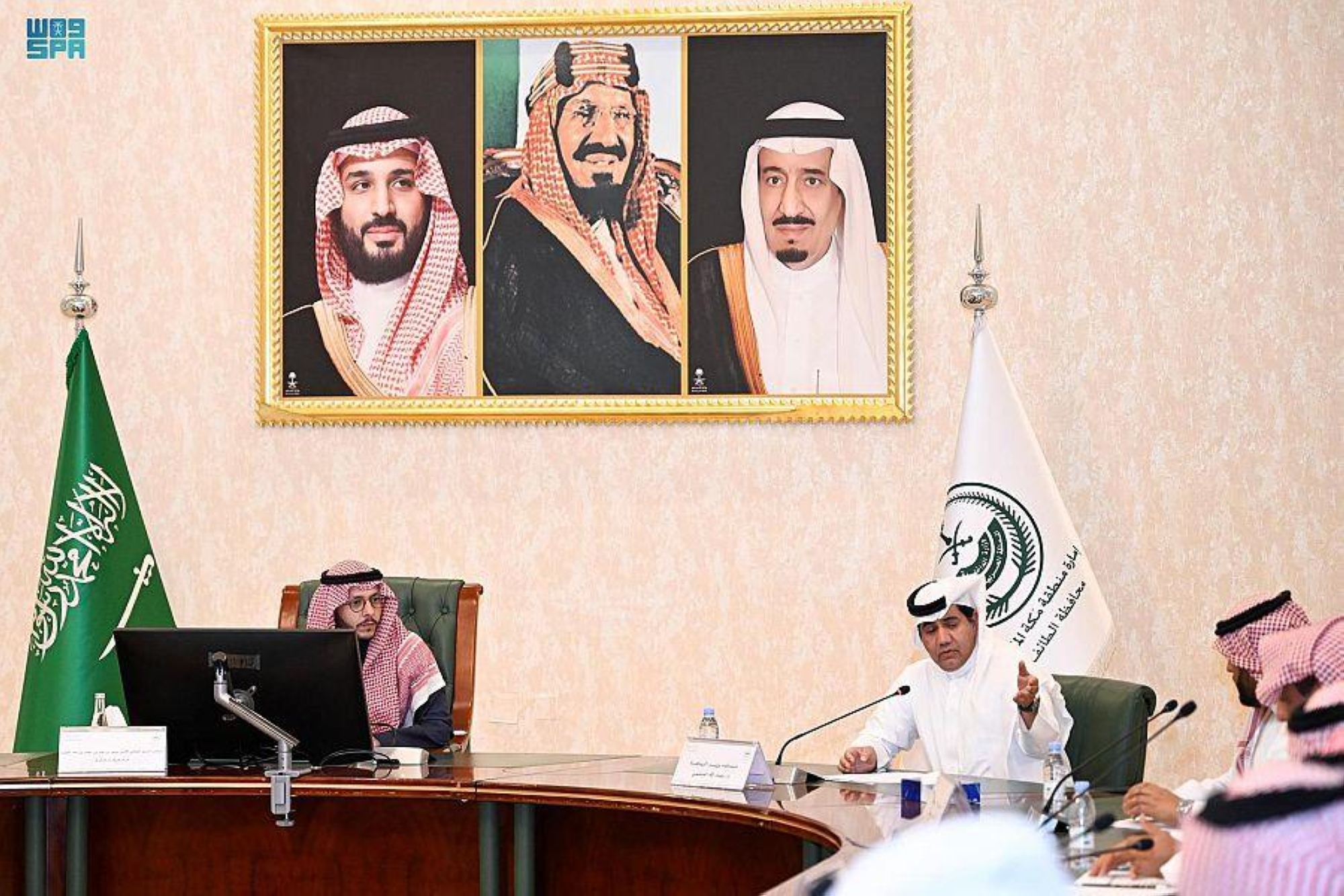محافظ الطائف يدعو الجهات الحكومية لتكثيف العمل لإنجاح البطولة العربية