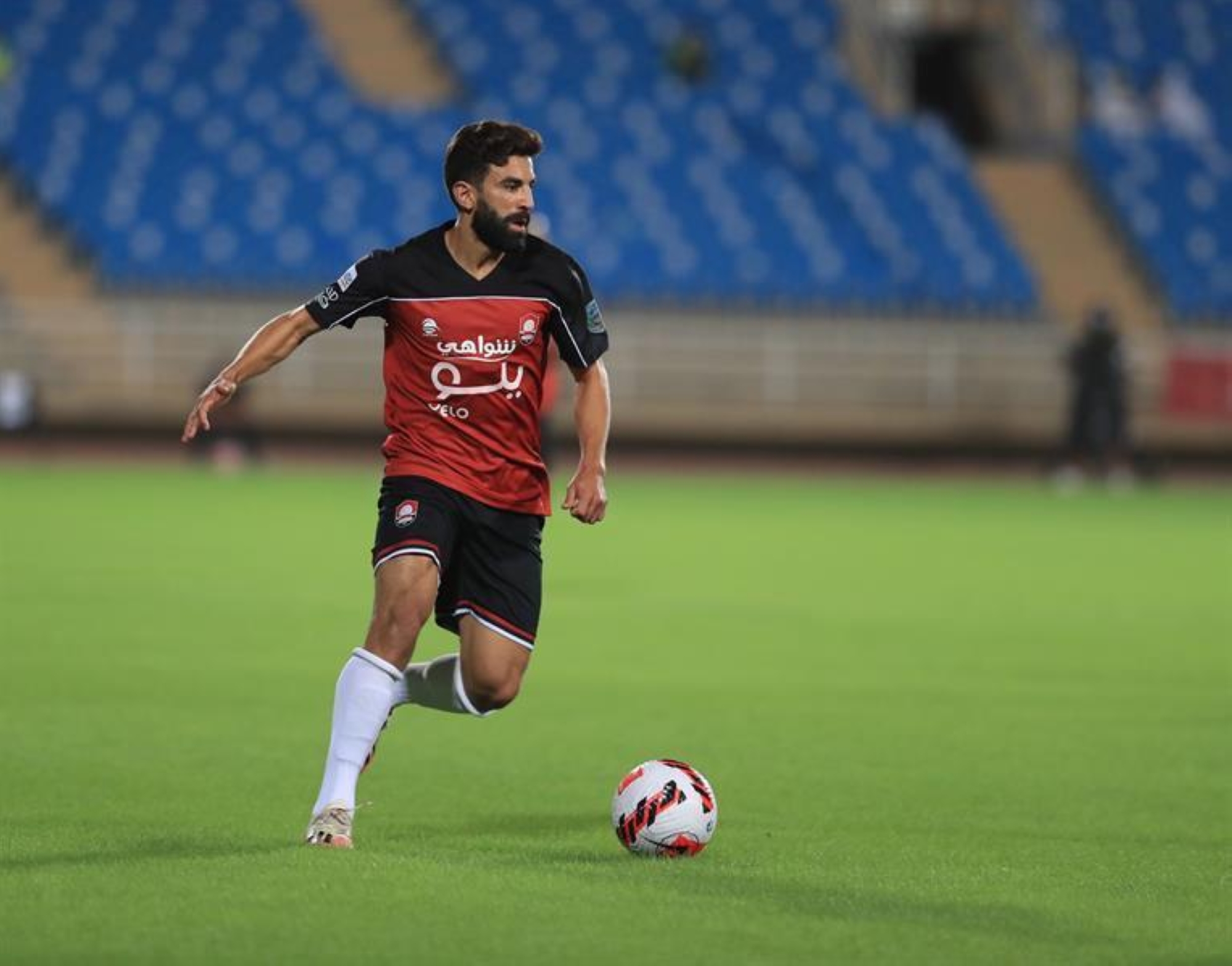 فوزير ينتظم بتحضيرات الرائد لمواجهة الطائي