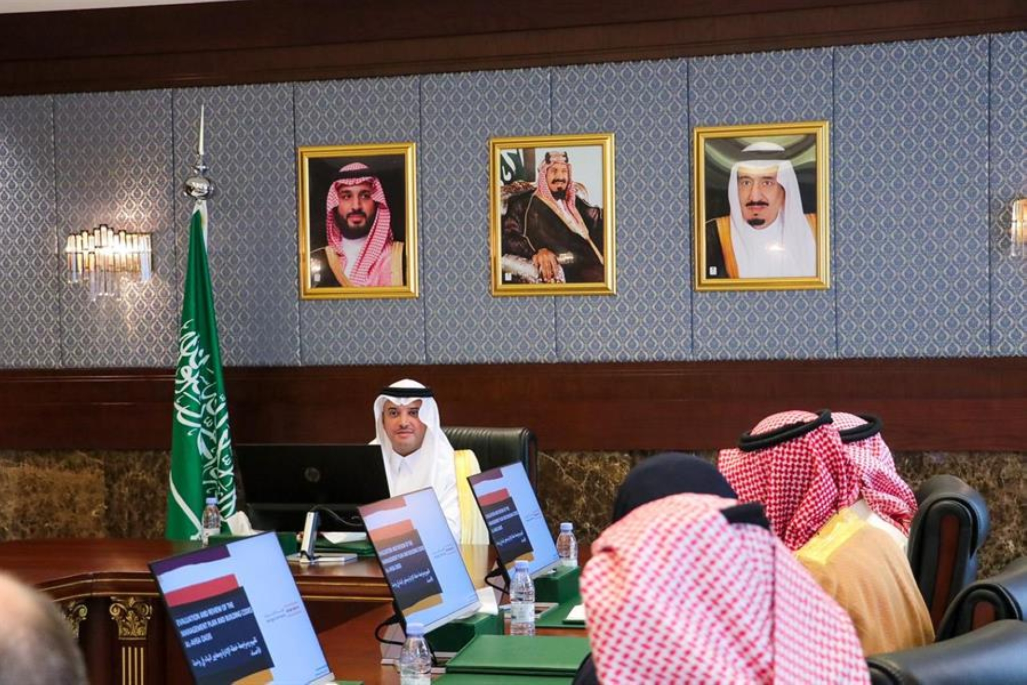 "محافظ الأحساء" يستقبل أعضاء اللجنة العليا للإشراف على إدارة مواقع التراث العالمي