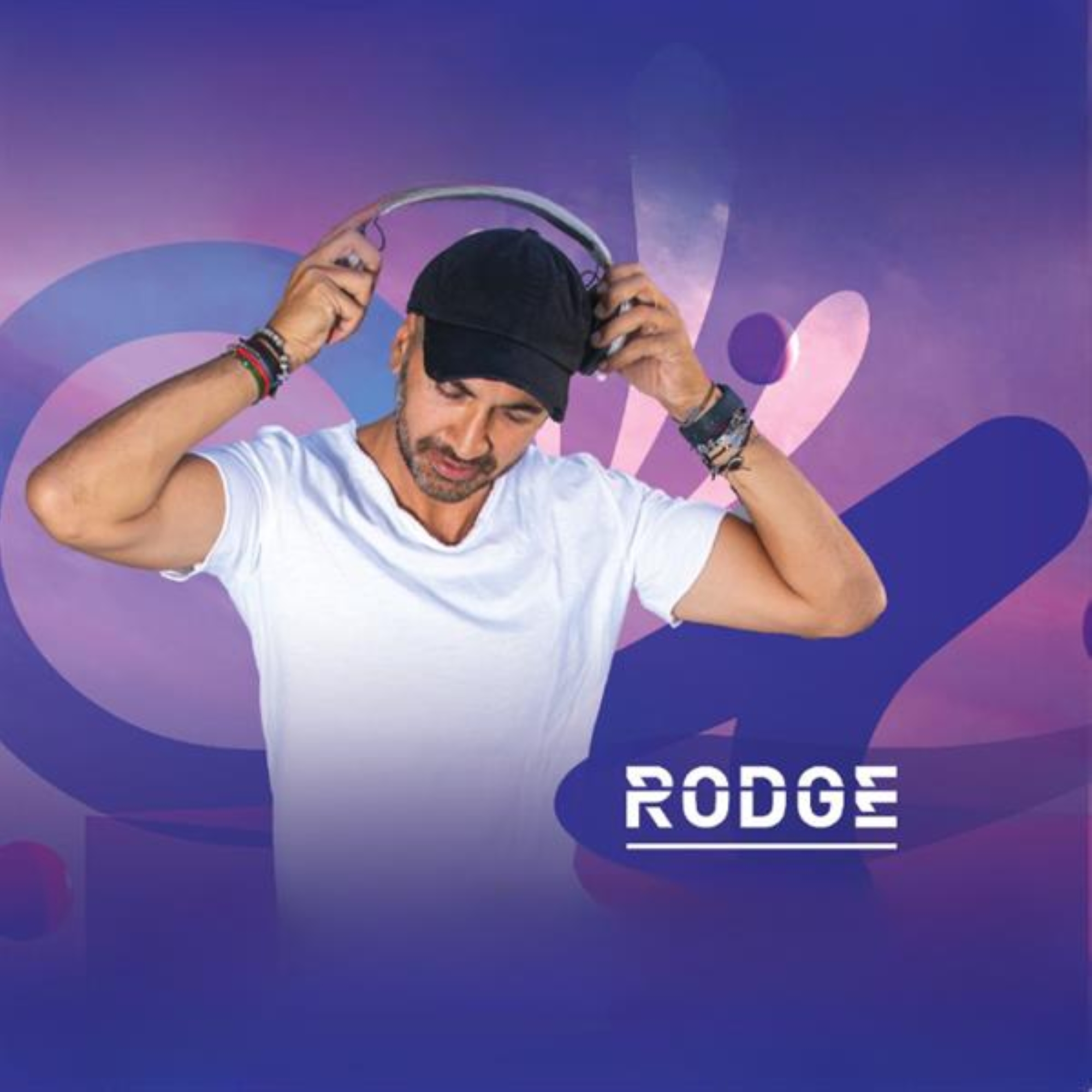 "أنغامي لاب" يستضيف حفلاً موسيقياً صاخباً للدي جي Rodge في البوليفارد