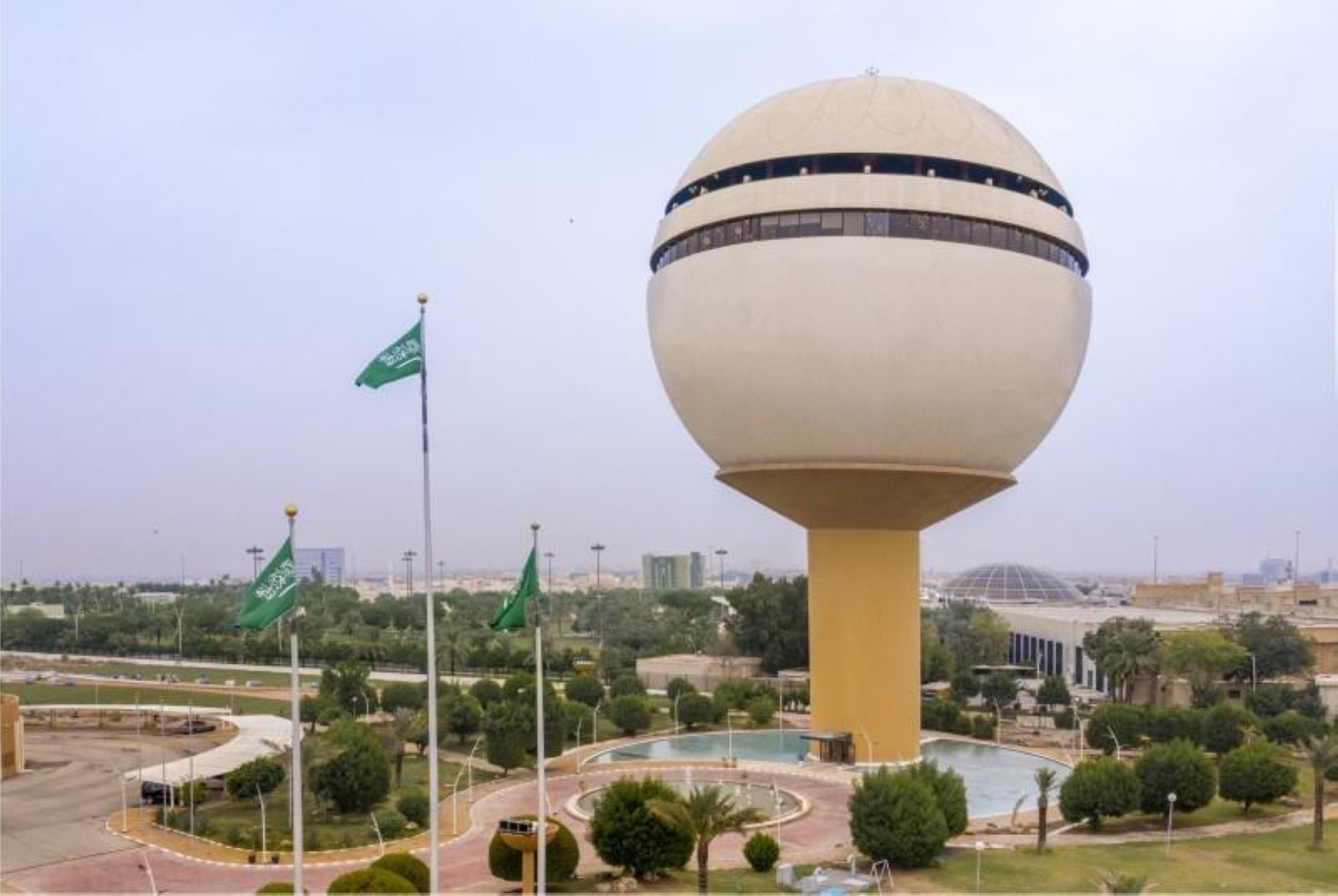 توقيع 3 عقود لصيانة شوارع بريدة بـ 40 مليون ريال