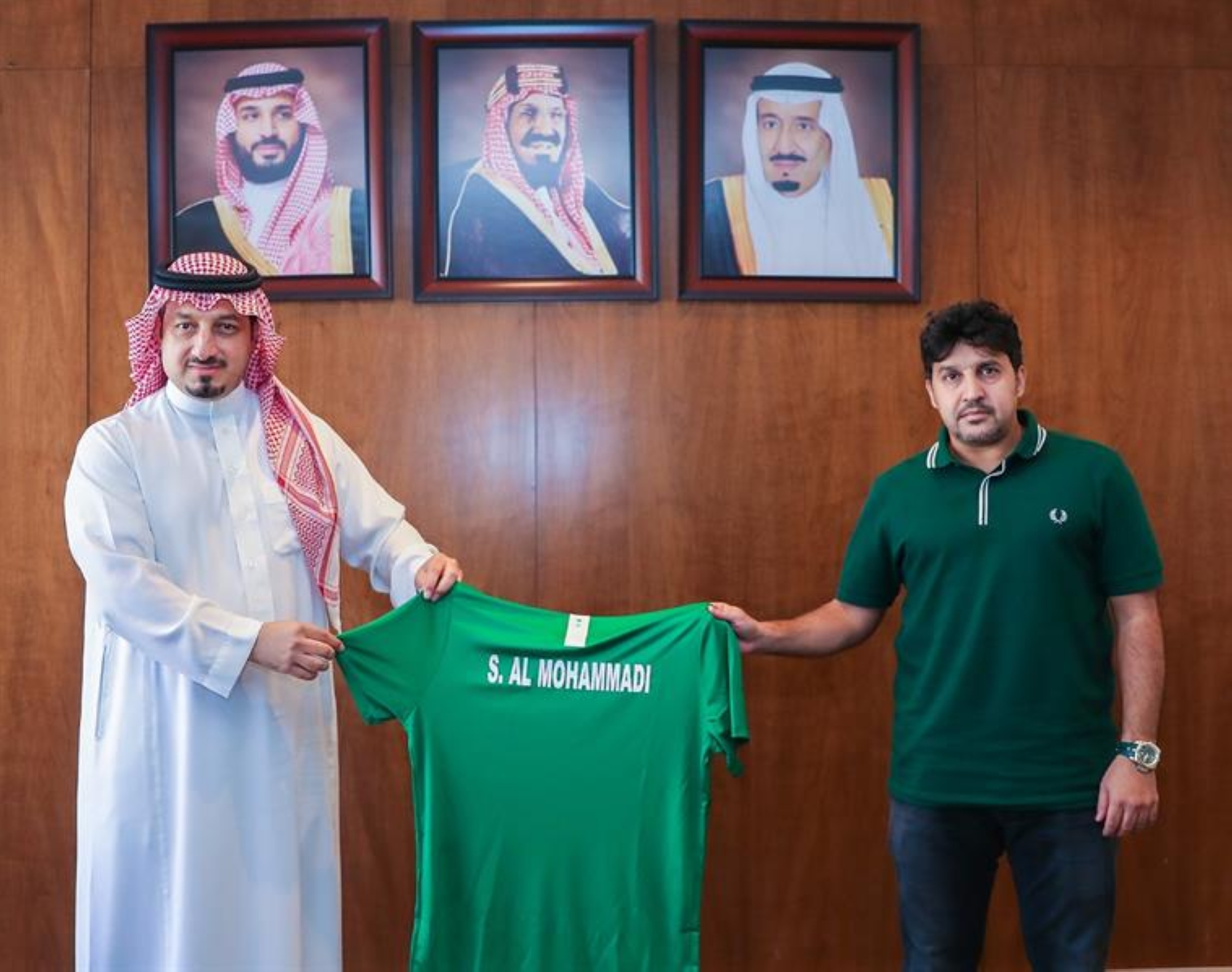 المسحل يوجه الشكر لمدرب الأخضر الشاب صالح المحمدي