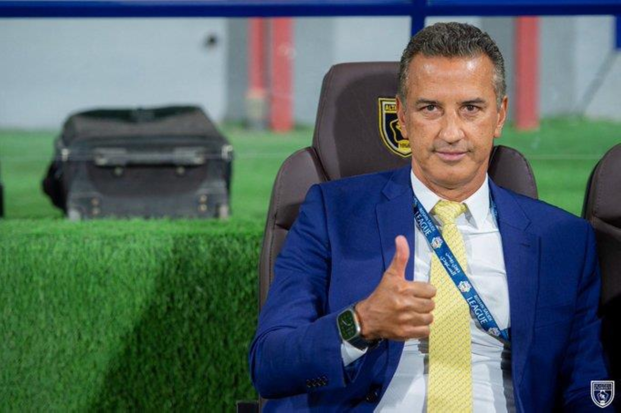 "شاموسكا" يفوز بجائزة أفضل مدرب في الدوري بشهر مايو