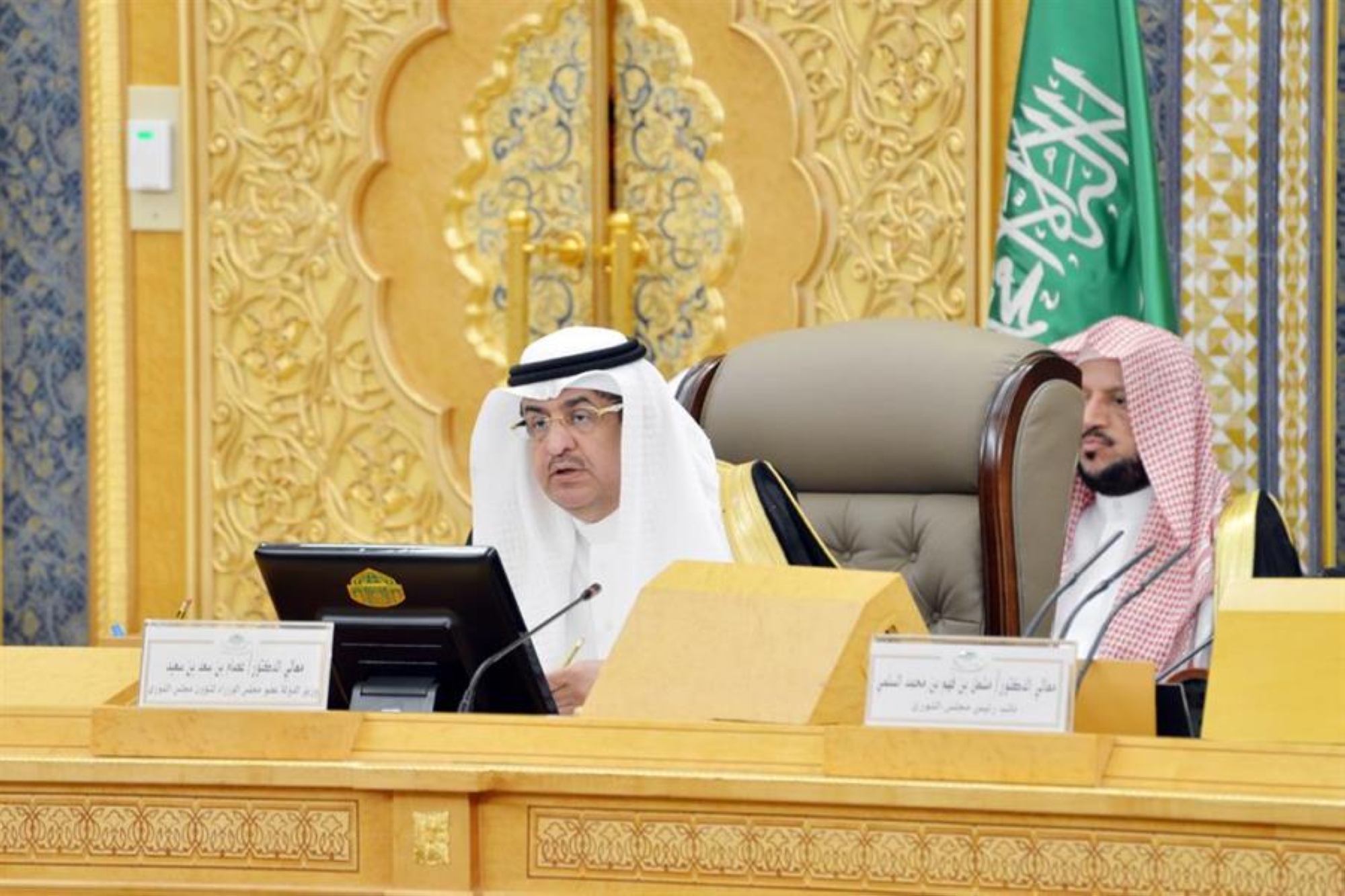 الشورى لـ"الخطوط": اضبطوا مواعيد "رحلاتكم".. وأعيدوا النظر بـ"الأسعار"