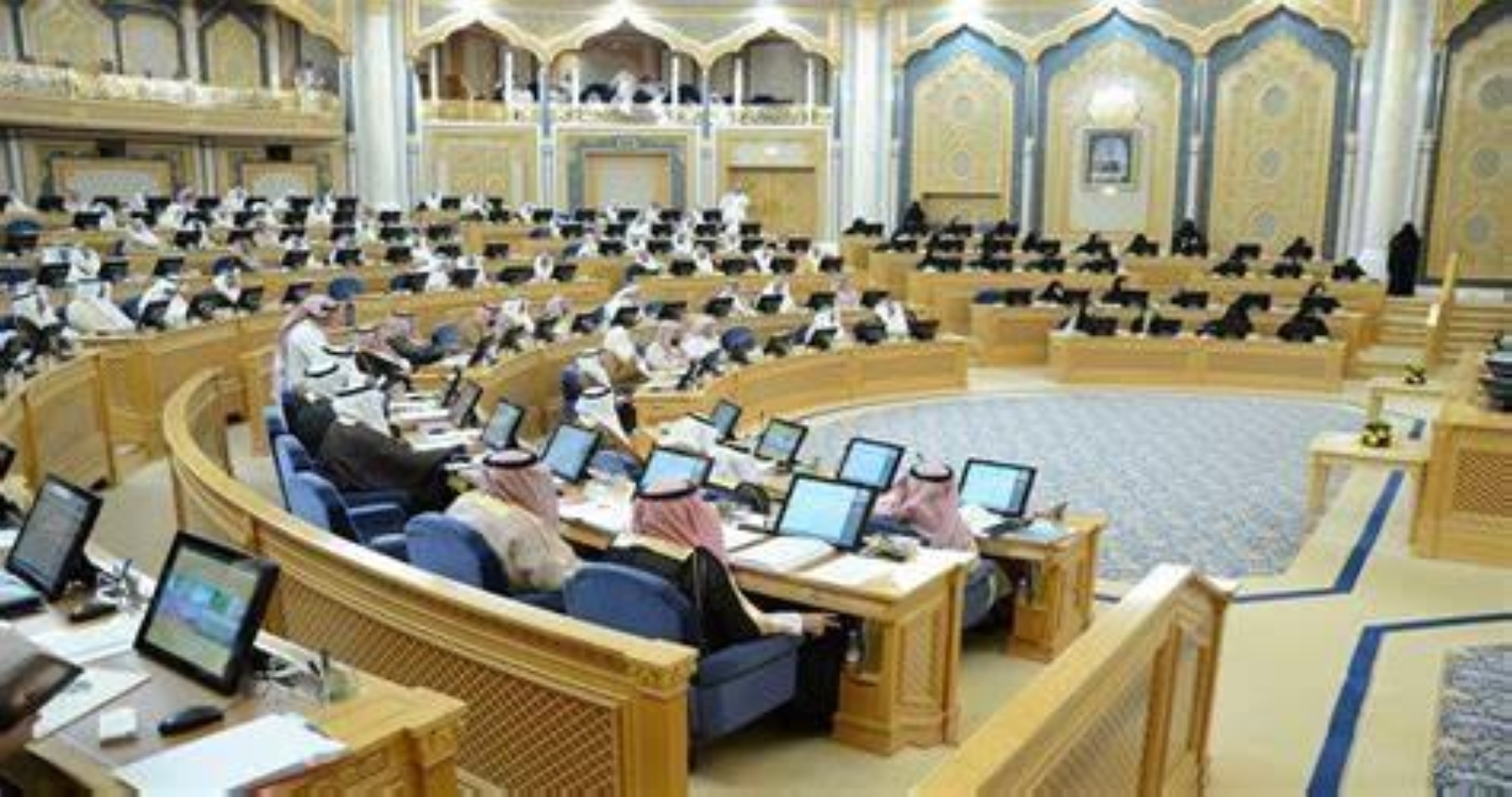 "الشورى" ينتقد الفضاء.. ويطالب "التقني" بأعداد المتوظفين لـ"5 أعوام"