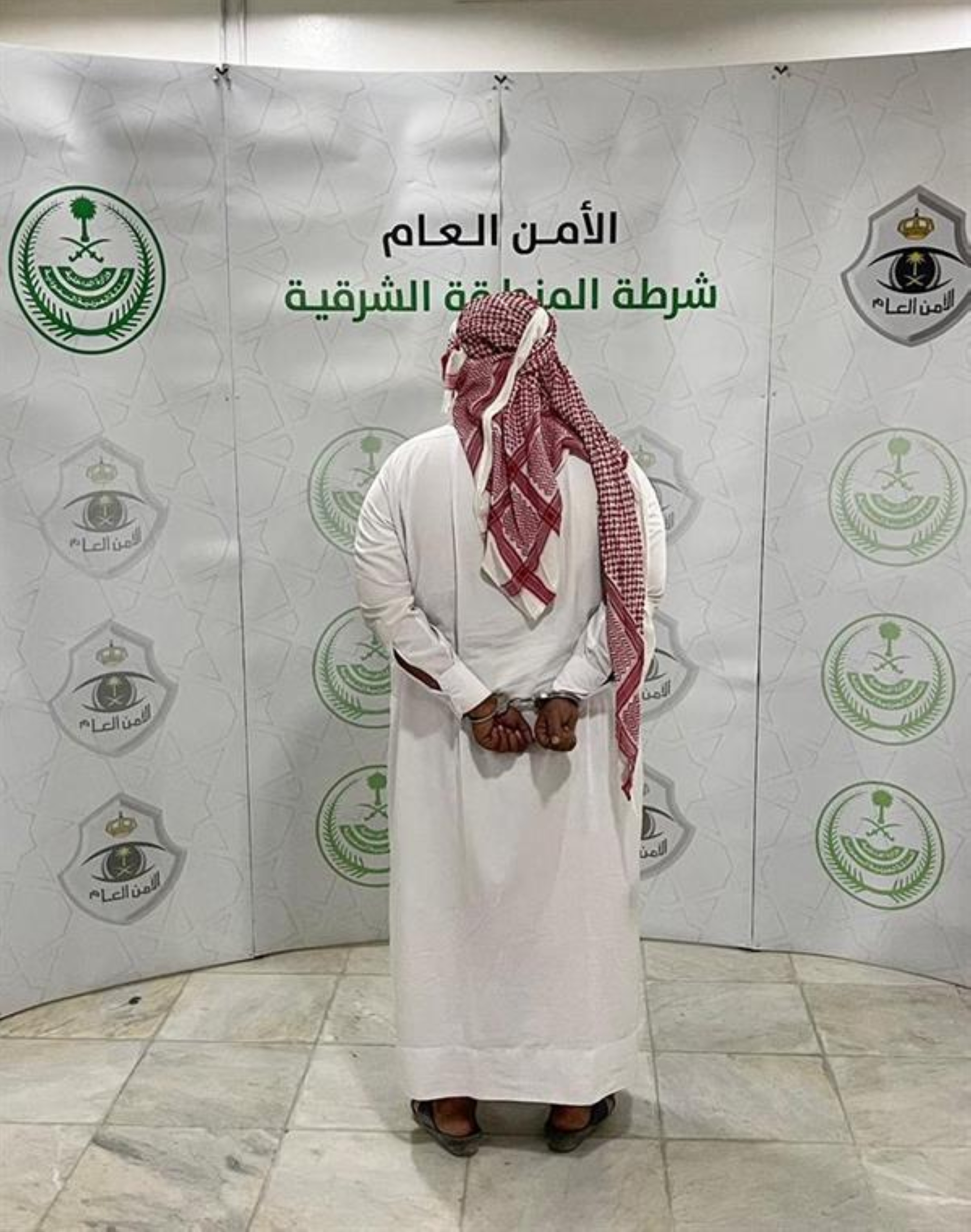الإطاحة بكويتي اعتدى على أحد مواطنيه بسلاح ناريّ بالشرقية