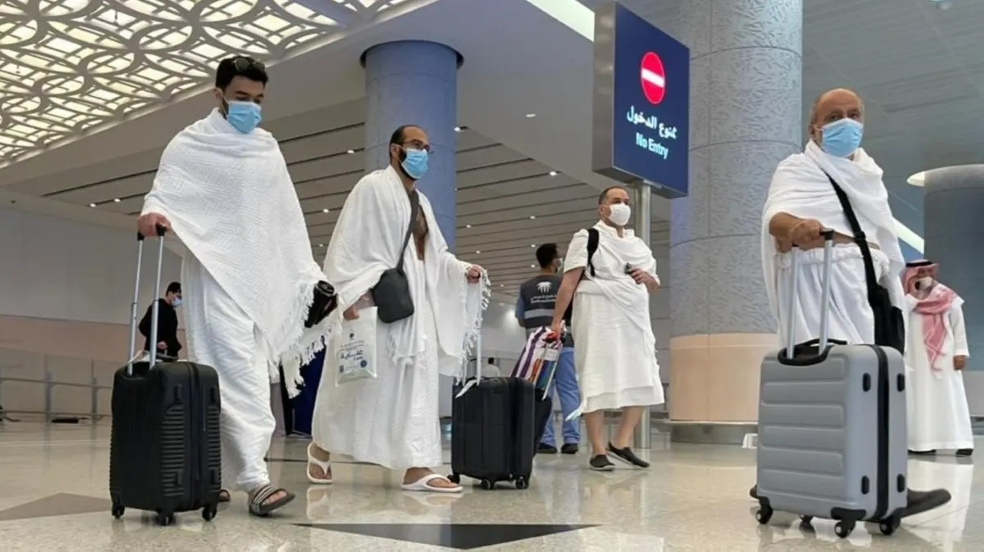 4 نصائح للحجاج لتجنب متاعب السفر