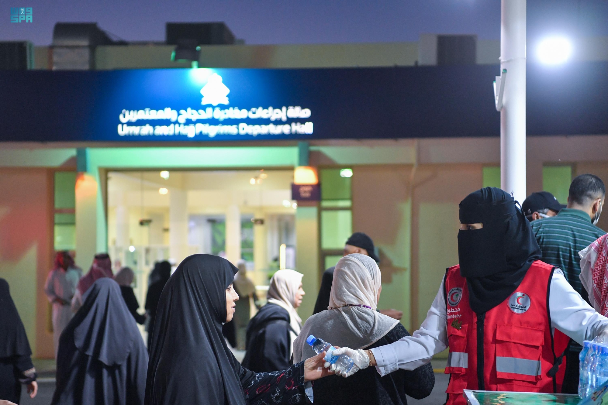"الهلال" يطبب الحجاج بـ"حالة عمار"