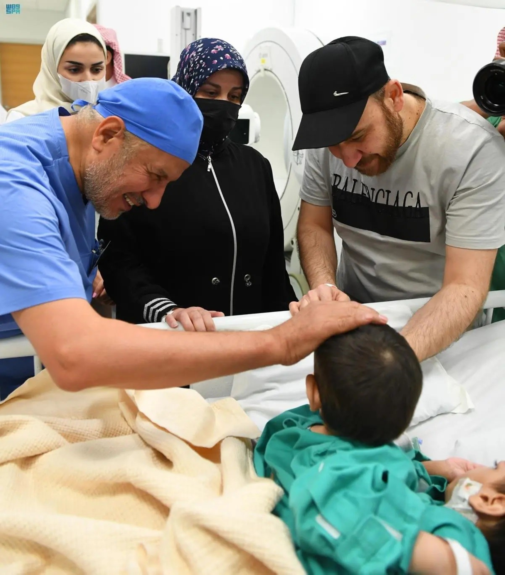 "الوزير الجرّاح".. بطل "الحُب واليأس"