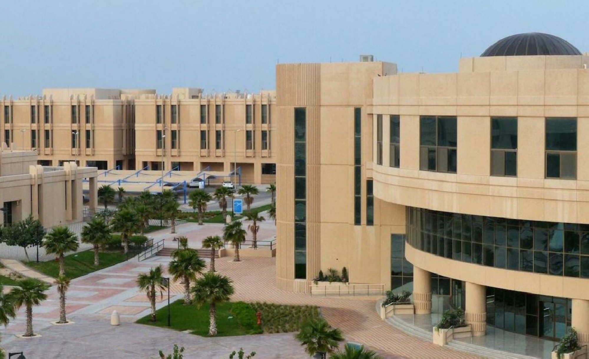 تقديم جامعات الرياض بـ"15 و16" يوليو