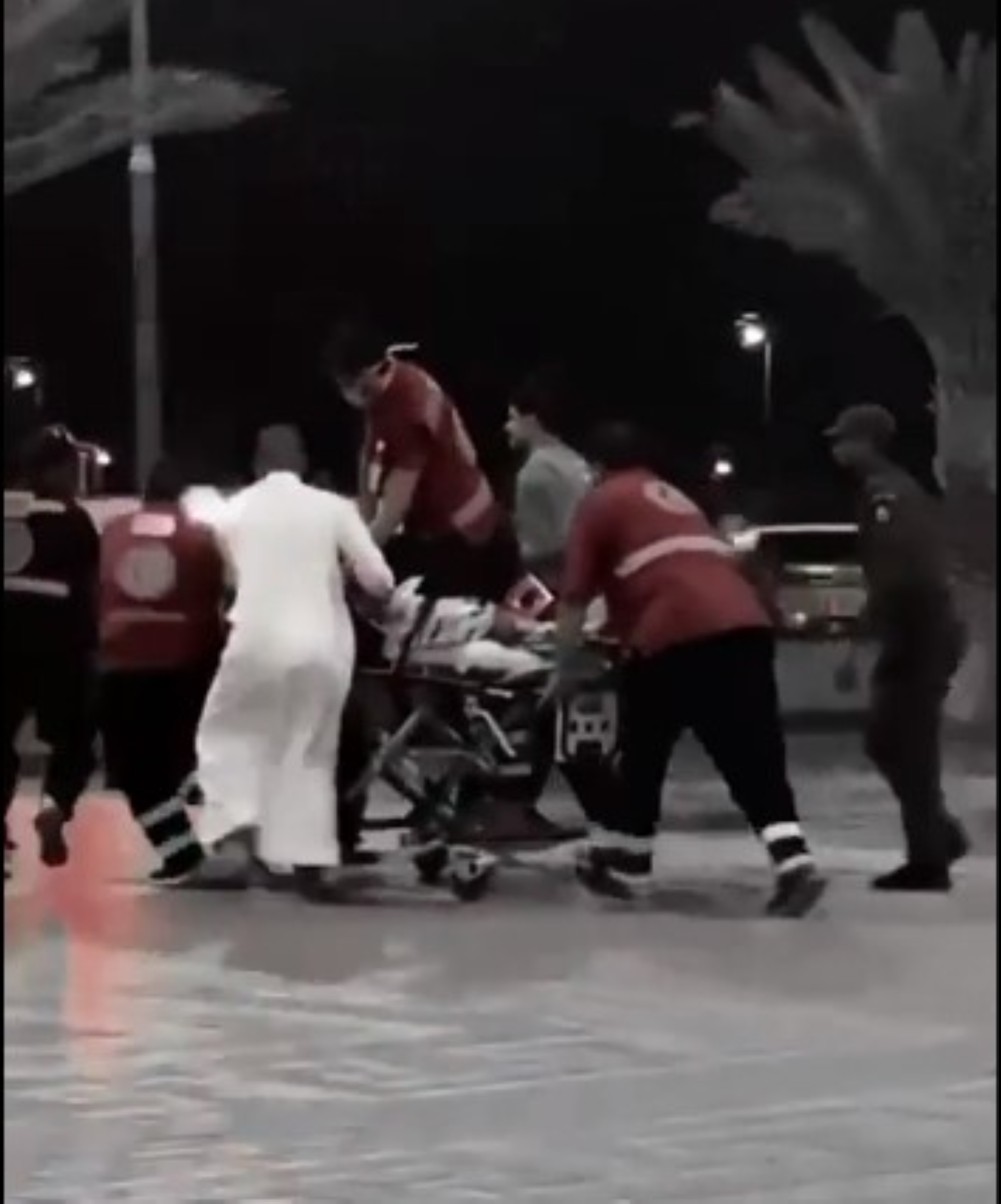 "مشهد بطولي".. "الهلال" ينقذ سيدة توقف قلبها