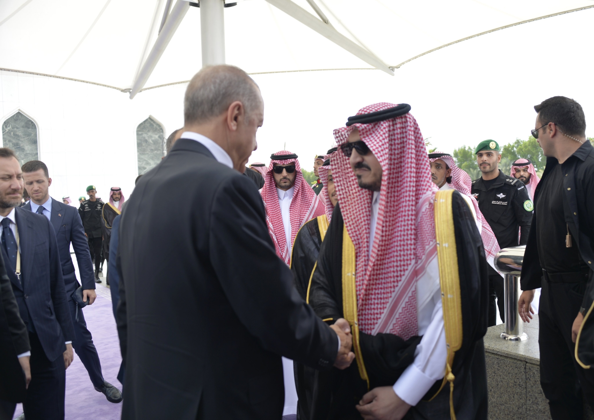 الرئيس التركي يغادر جدة