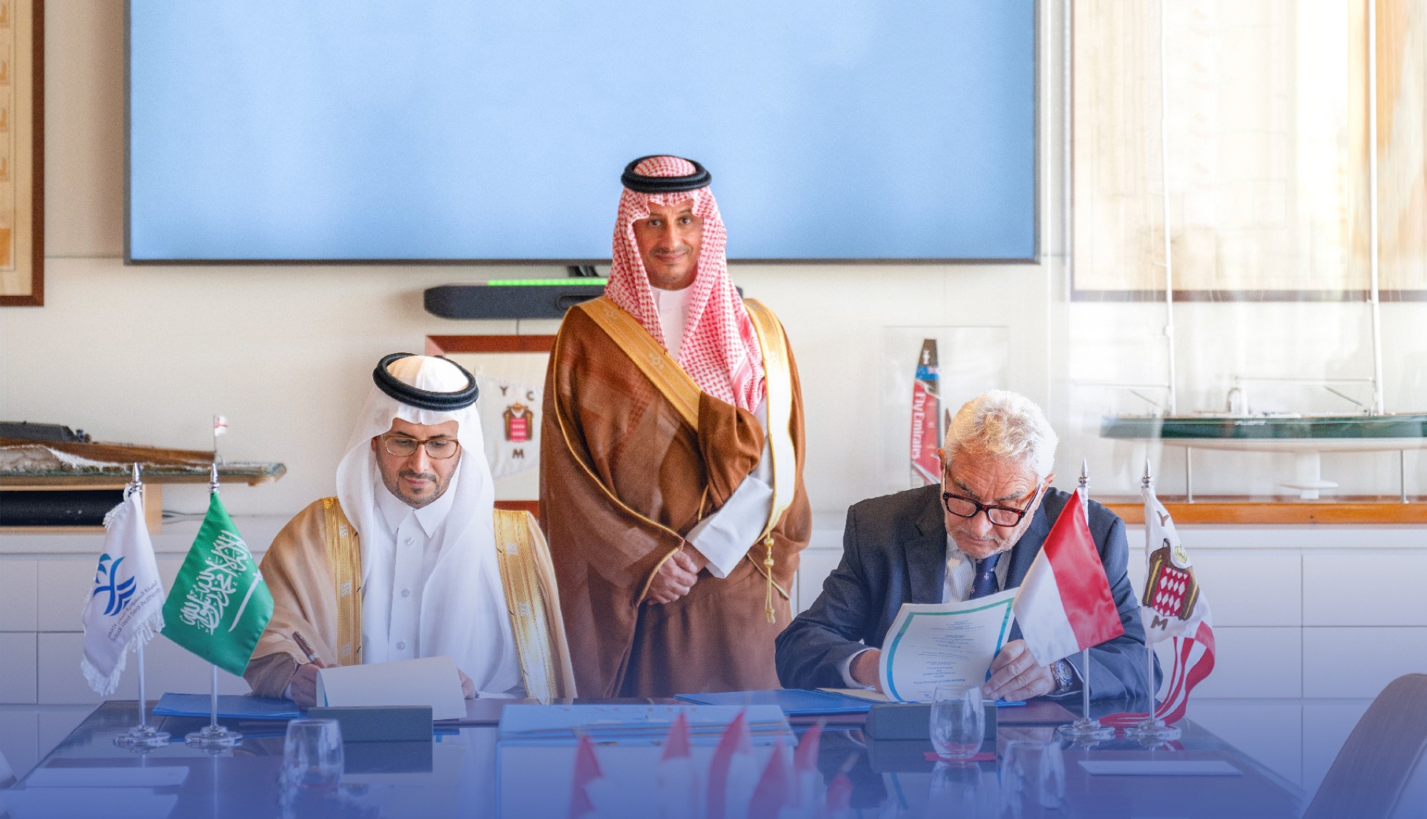 "شراكة" سعودية فرنسية لسياحة "البحر الأحمر"