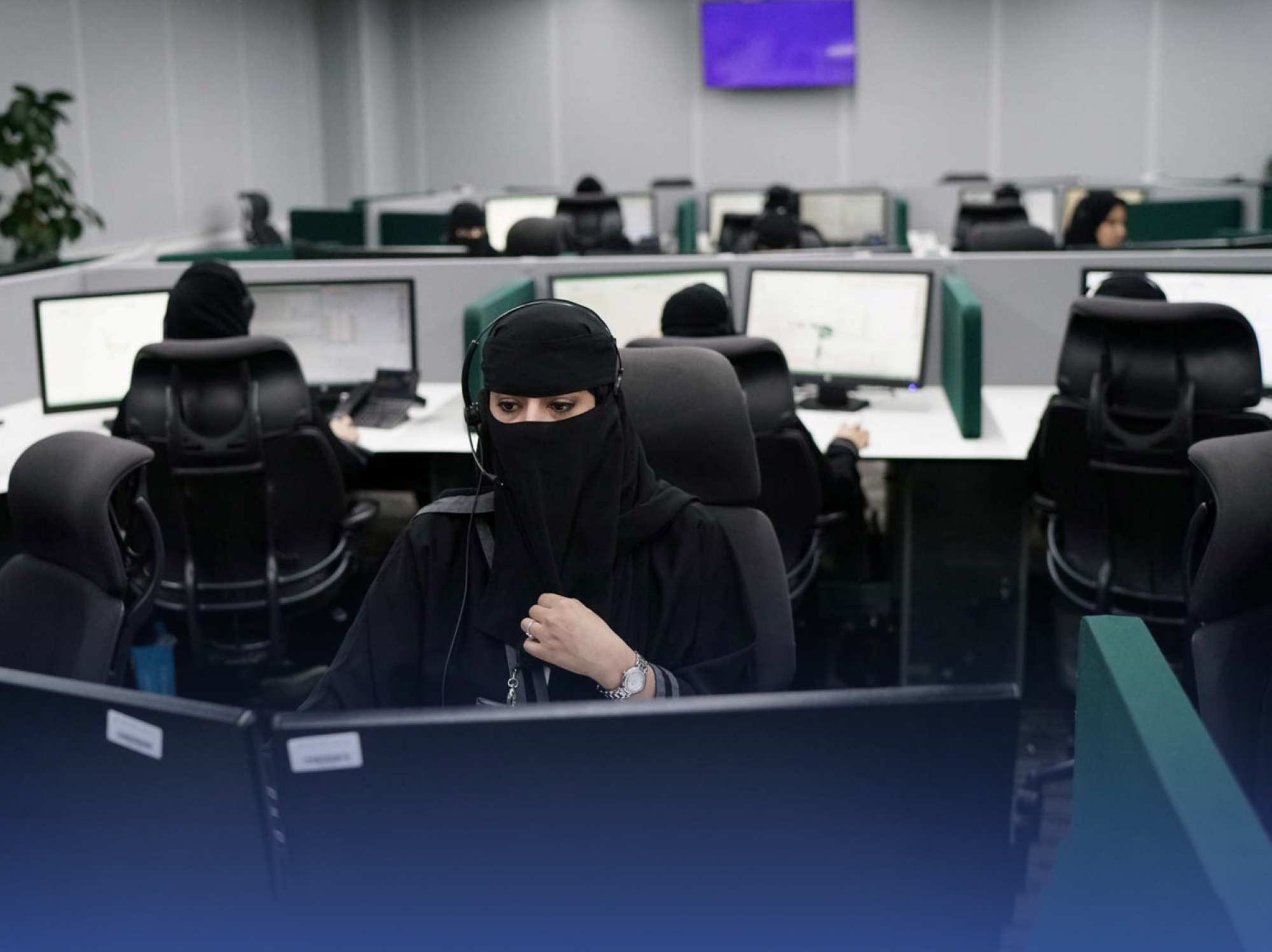 "ارتفاع" مشاركة النساء بسـوق العمـل لـ"36%"