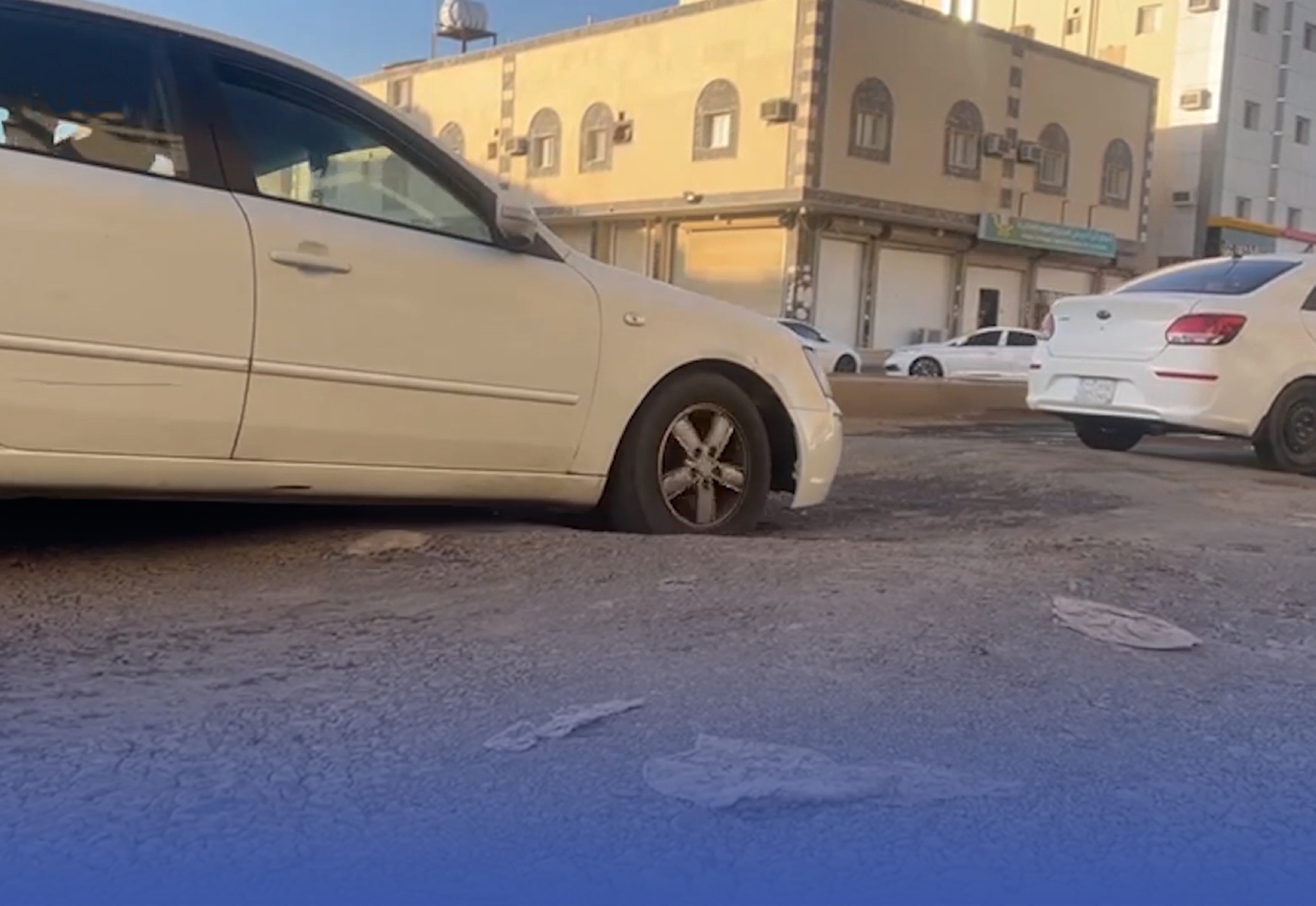 "أمانة تبوك" تطالب أهالي "البوادي" بتوصيل "الصرف"
