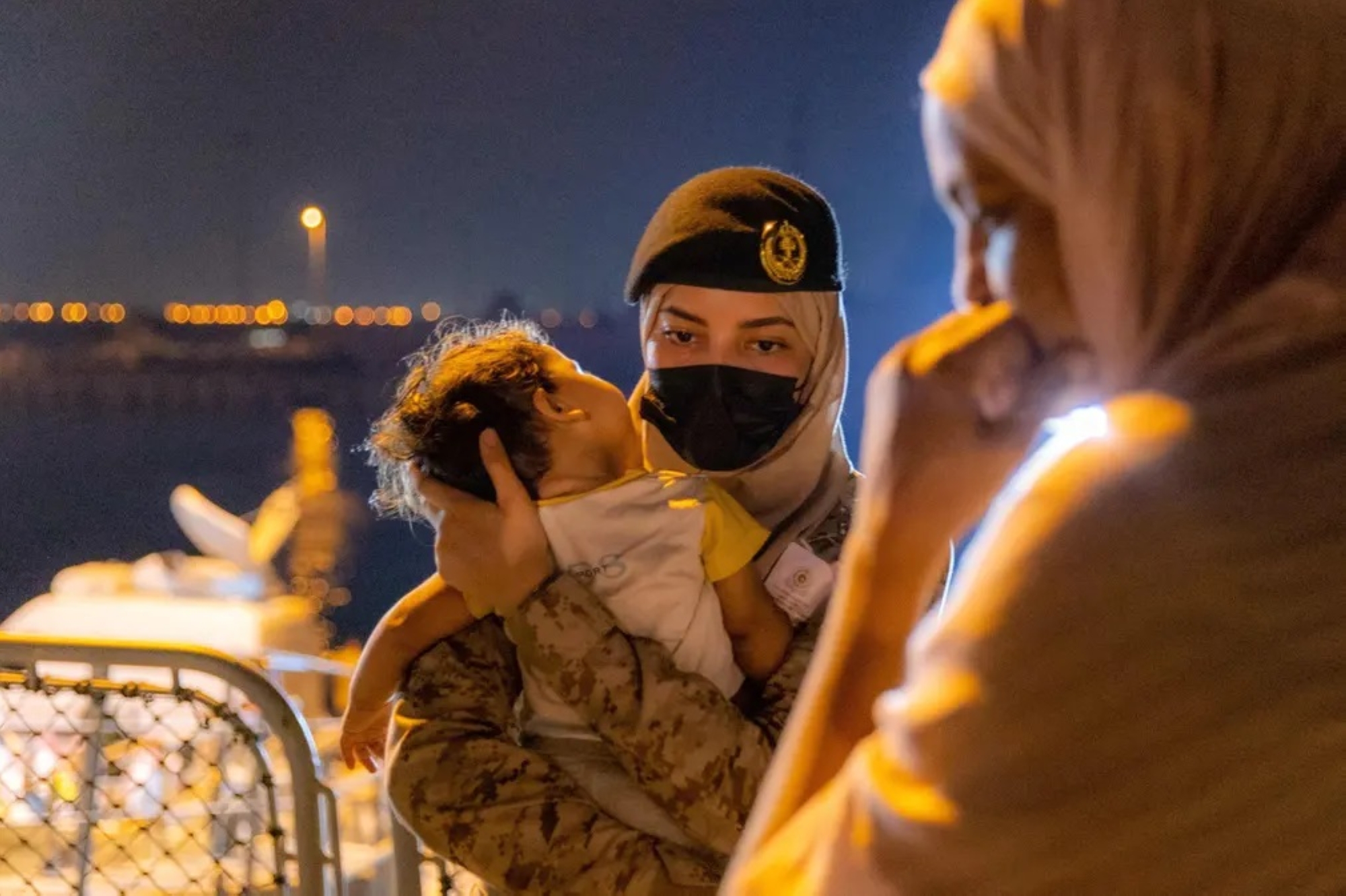 "اخت الرجال"