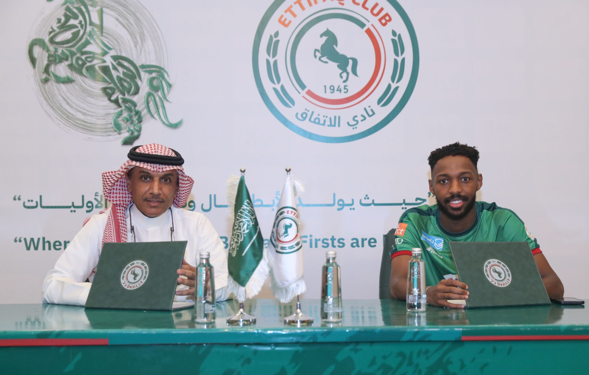الاتفاق يعلن تمديد عقد "هزازي" حتى 2027