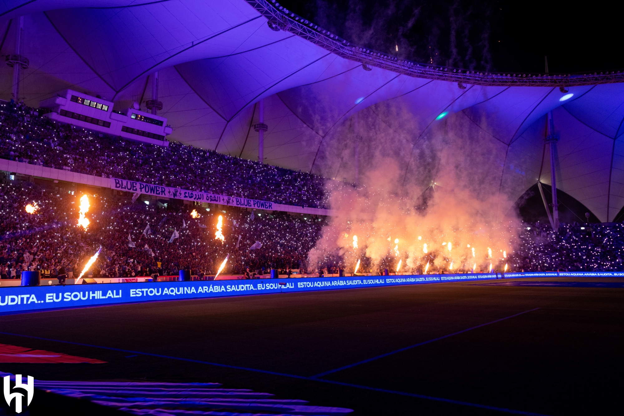 تغريم الهلال 100 ألف ريال بسبب "28 علبة مياه"