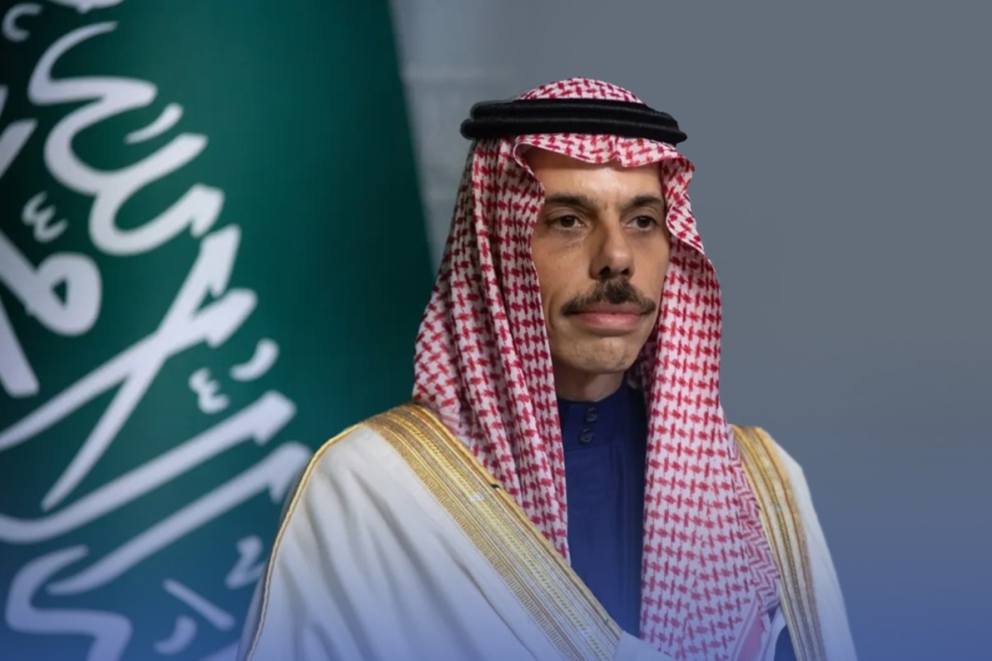 نيابةً عن ولي العهد.. بن فرحان بـ"بريكس"