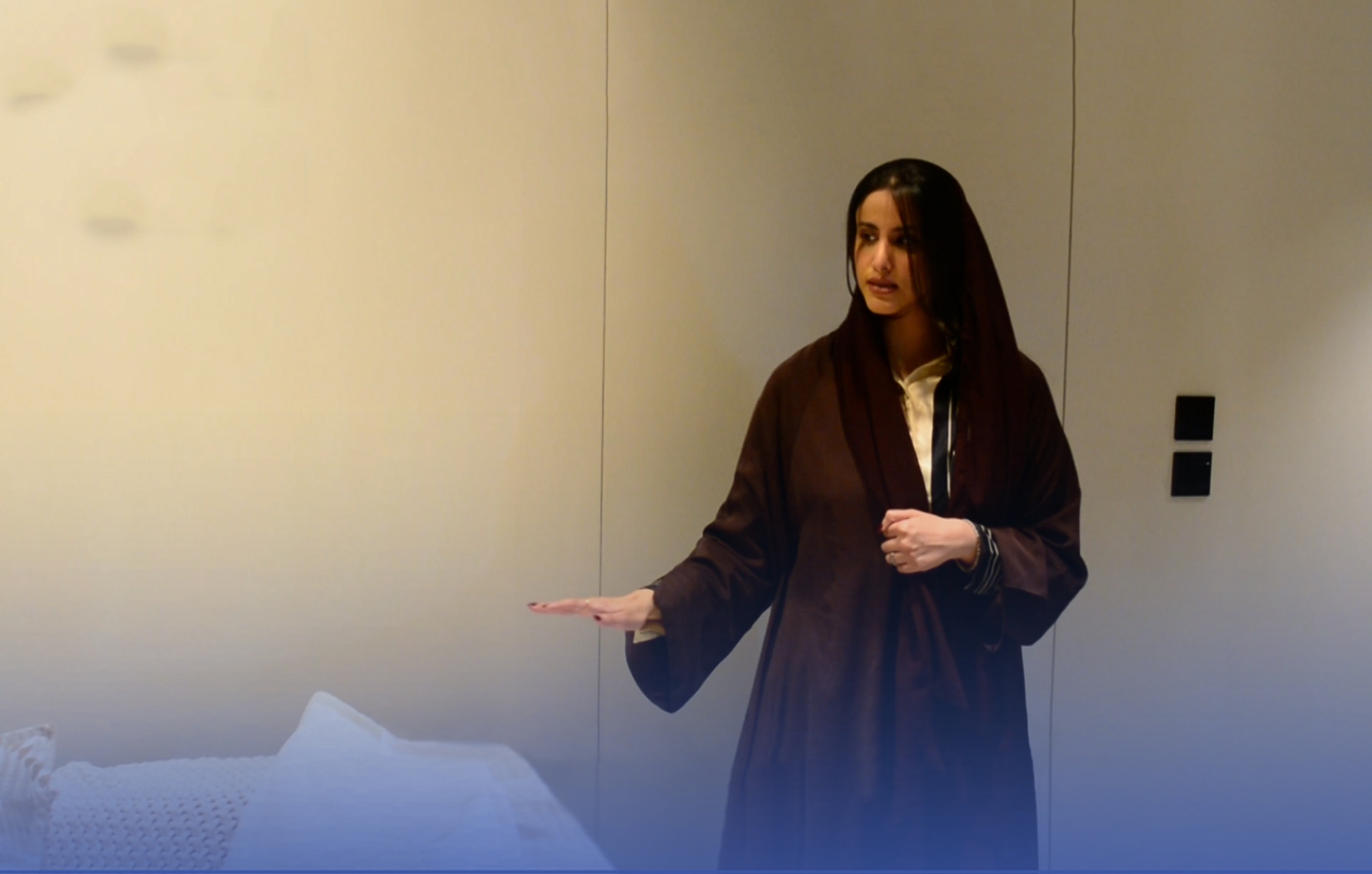 "المرأة" تكسر "احتكار" الرجل لـ"الوساطة العقارية"