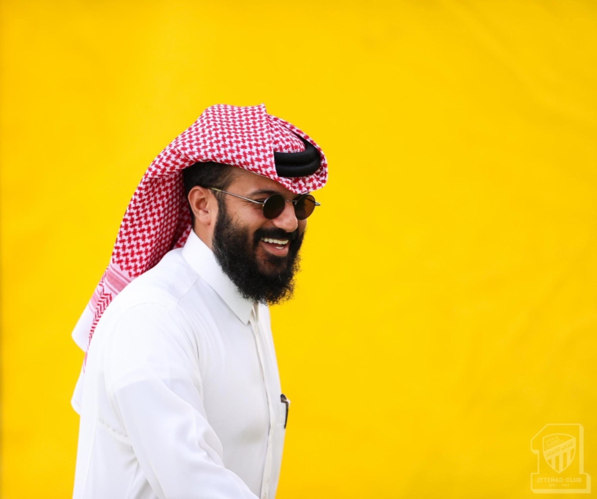 "العميد" يوشك على كشف "3 صفقات"