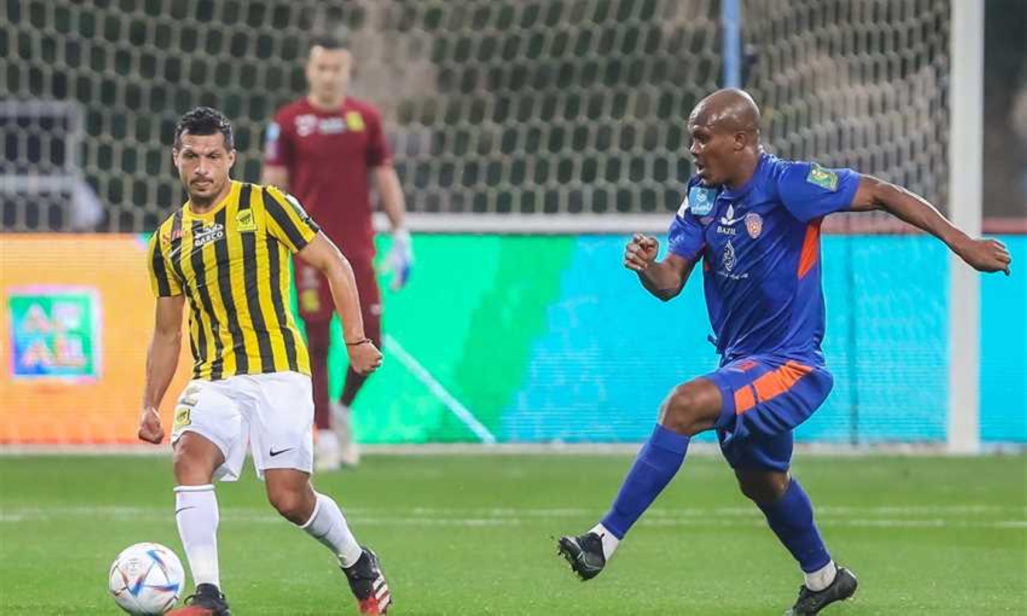 منتخب مصر يستدعي ثنائي "روشن" لتوقف سبتمبر