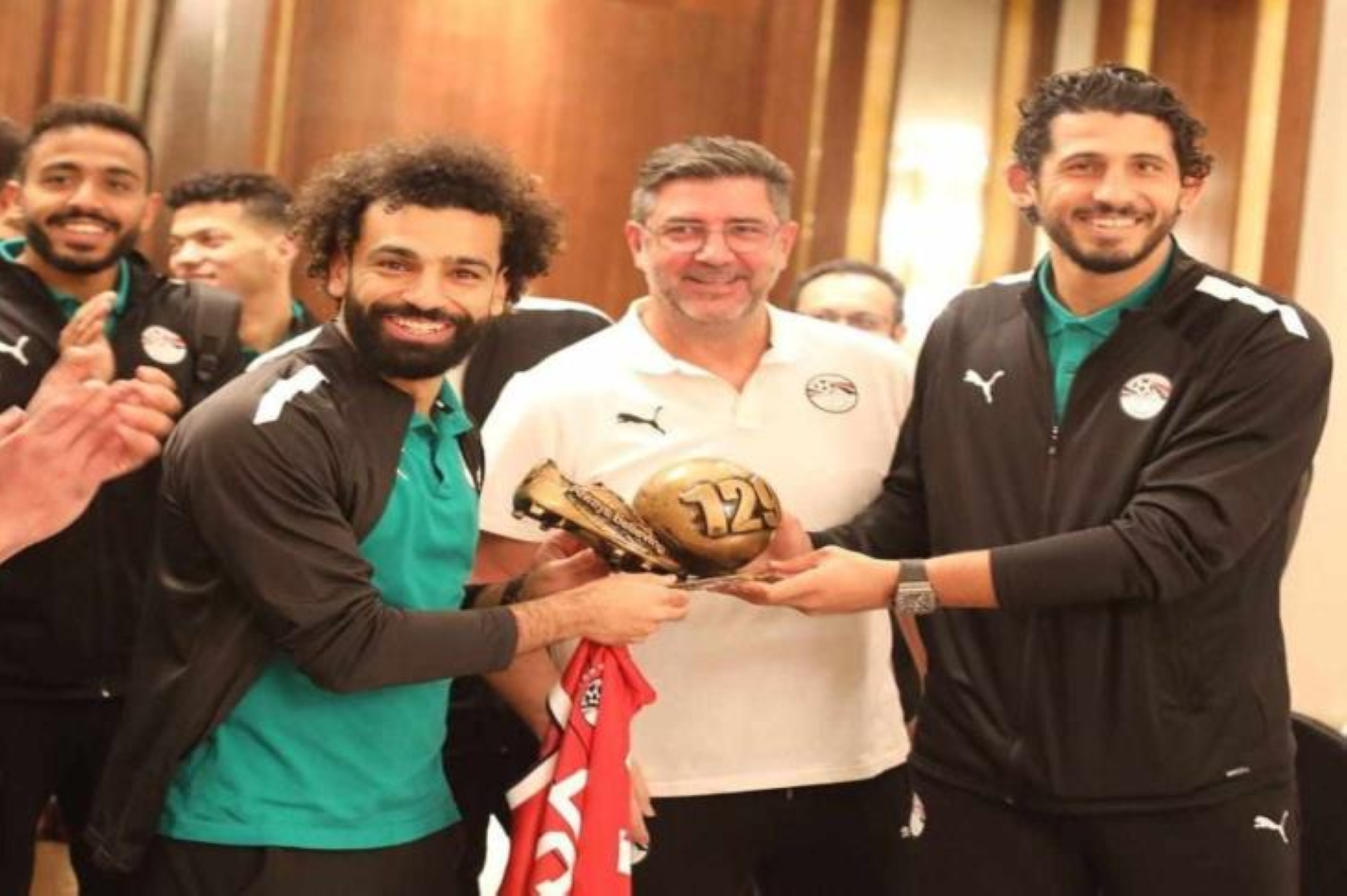 فيتوريا يُعلق على مفاوضات الاتحاد وصلاح
