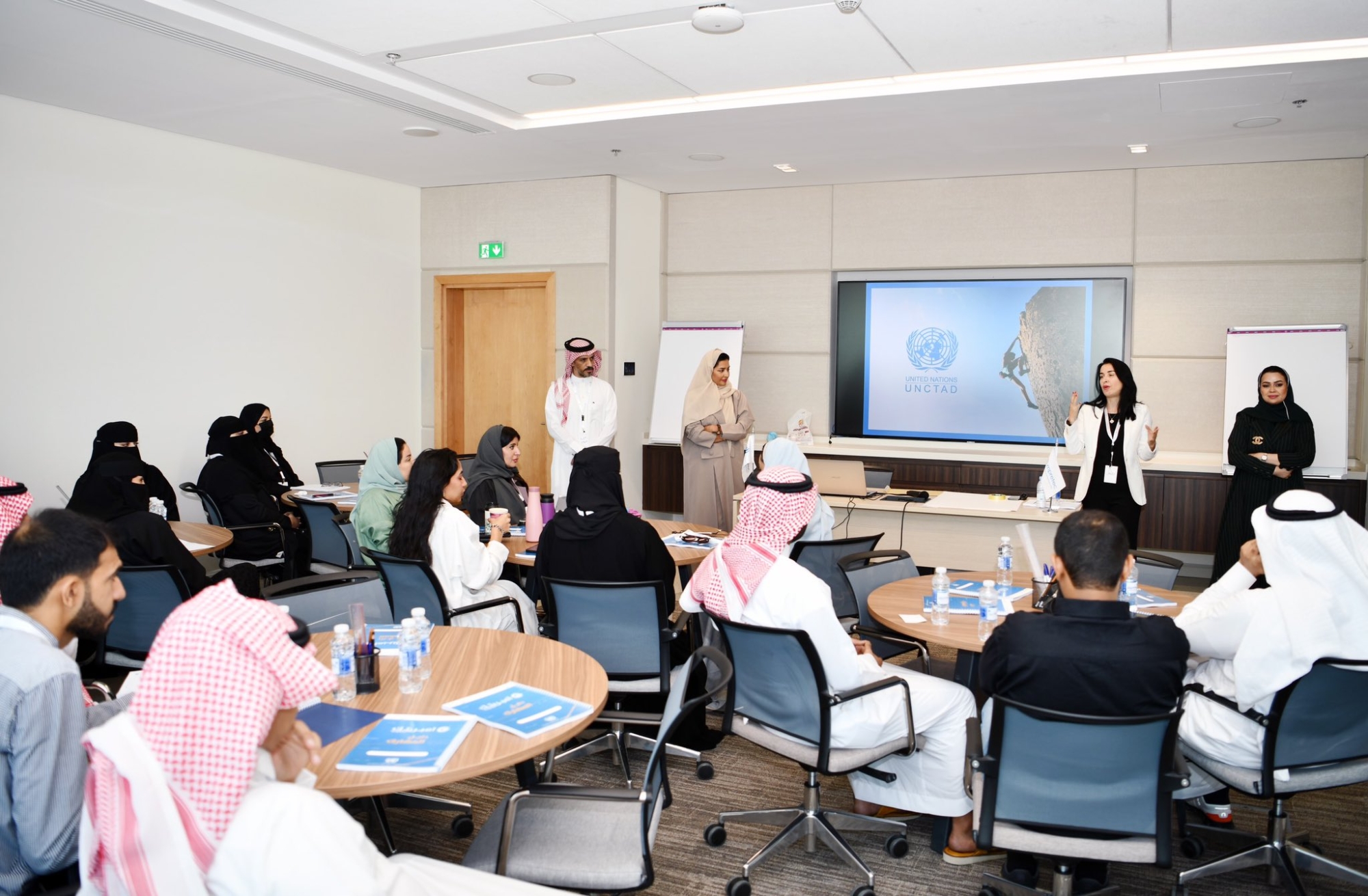 تدشين "امبريتك السعودية" بالتعاون مع "تمكين المرأة"