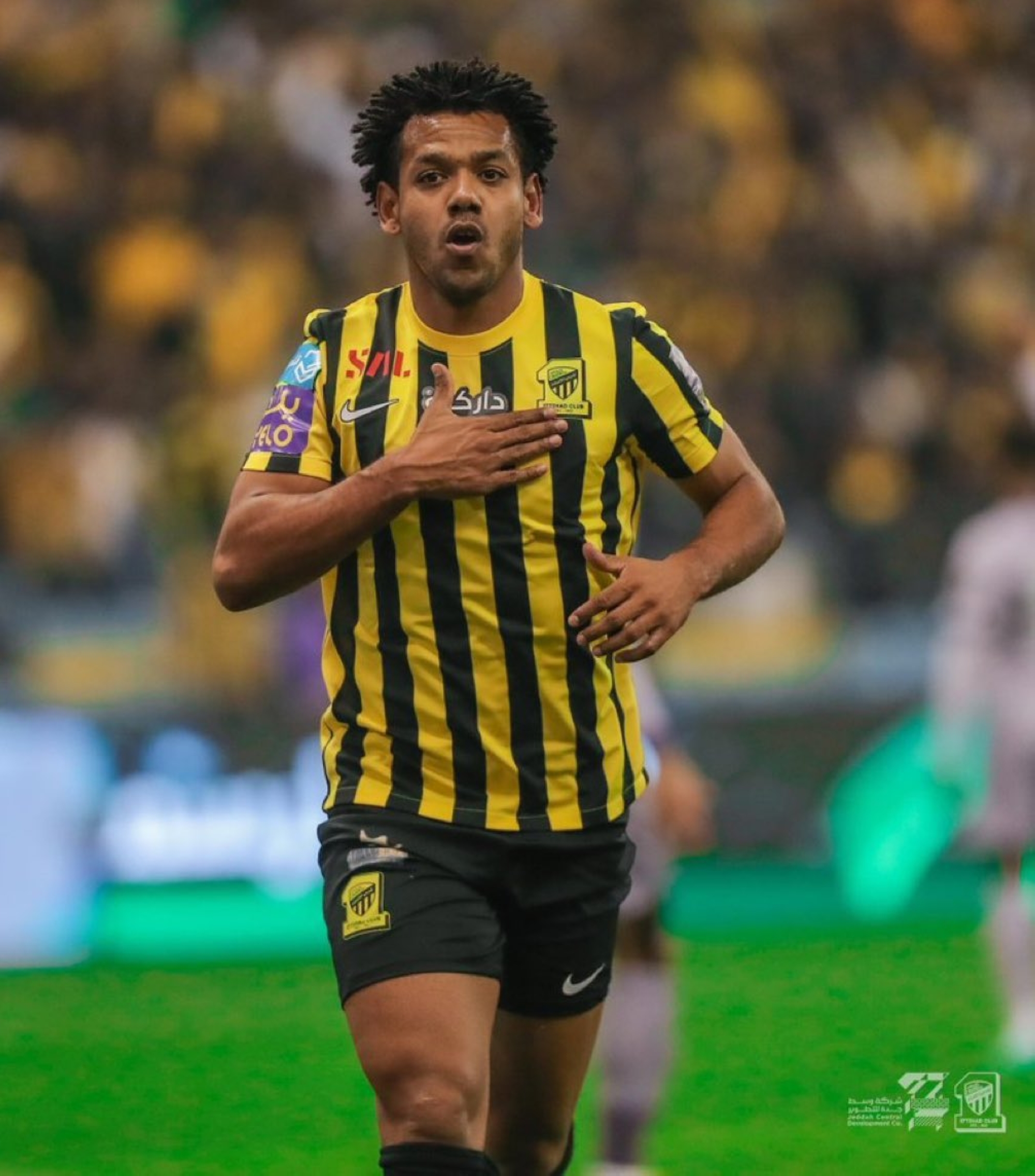 الاتحاد يوافق على انتقال رومارينيو للشباب