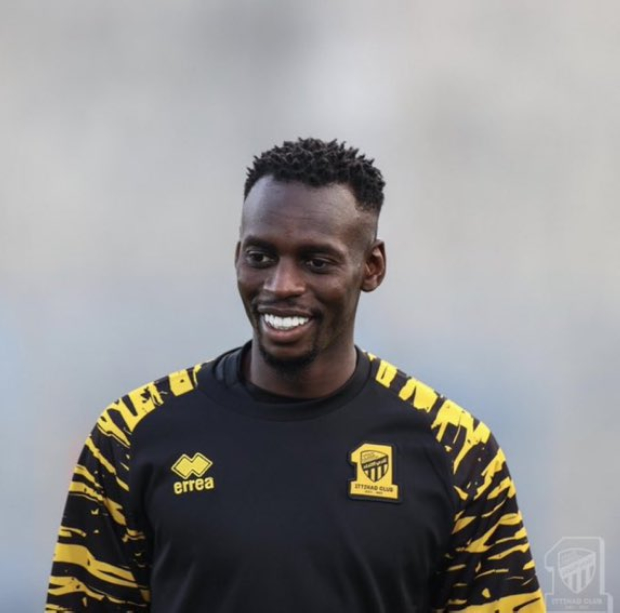 زياد الصحفي إلى أبها معاراً من الاتحاد