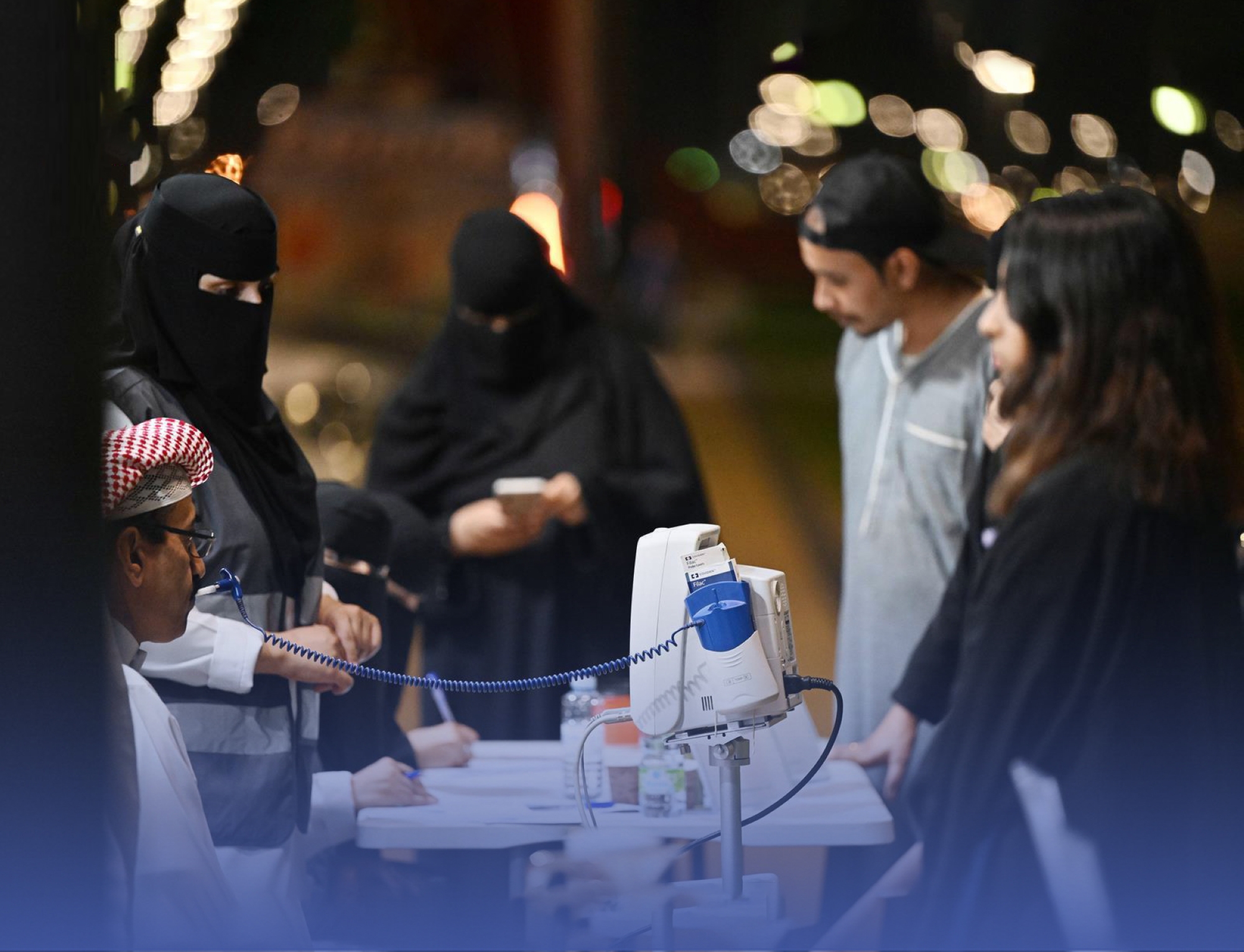 "أول" مركز صحي متنقل بـ"تبوك"