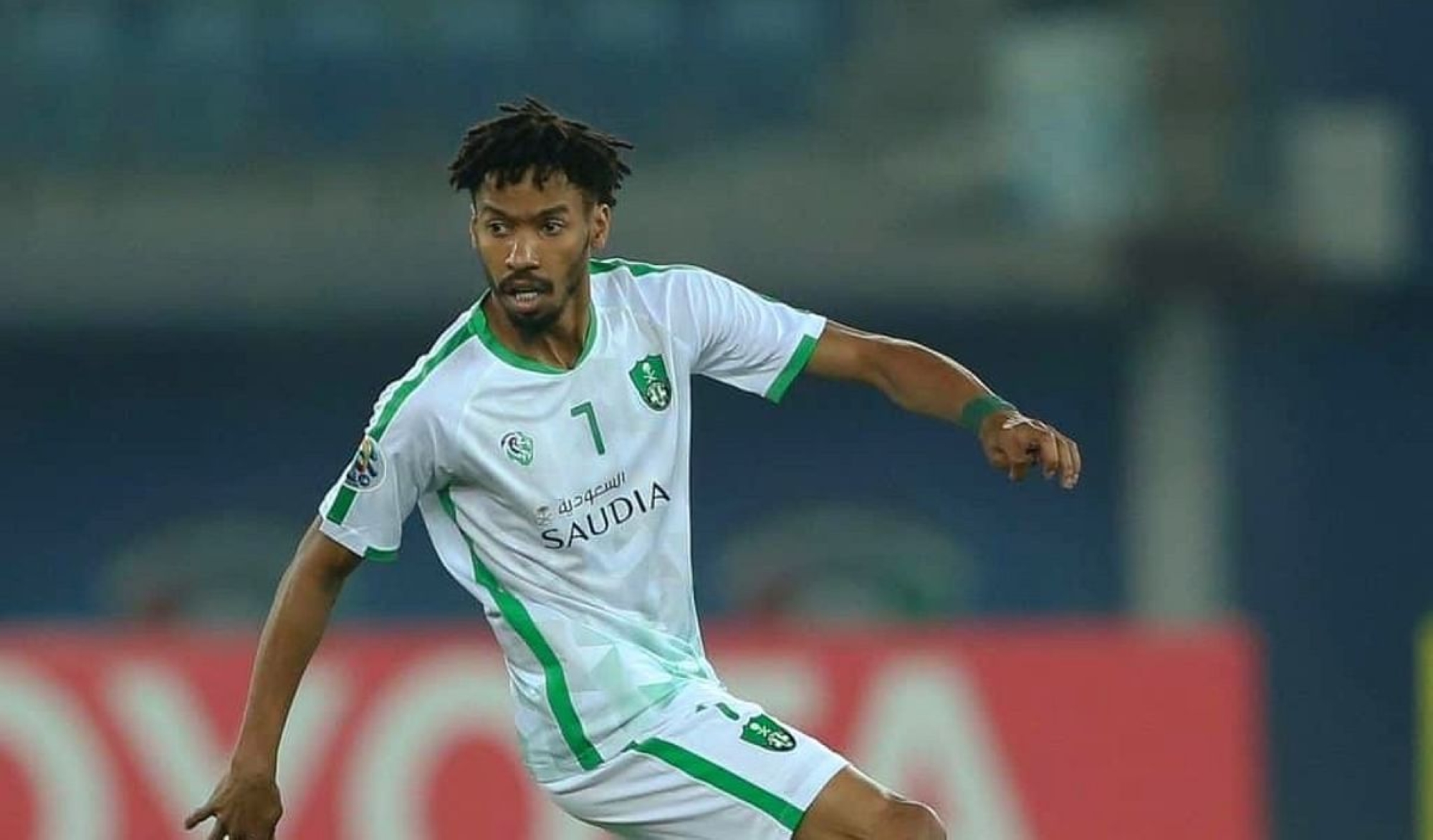 سلمان المؤشر ينتقل إلى الطائي