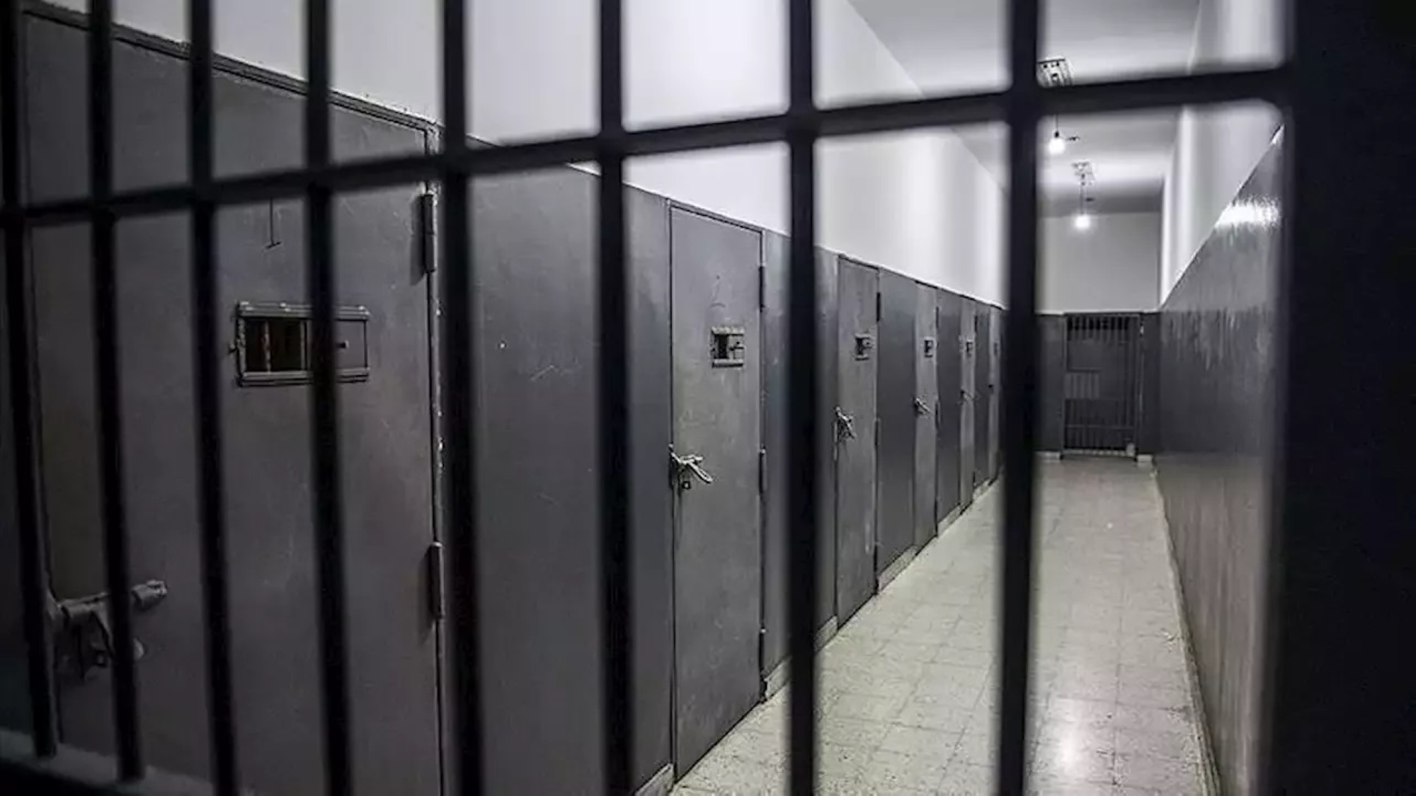 السجن 20 عاماً لـ "بوسني" أدين بقتل أسرى حرب