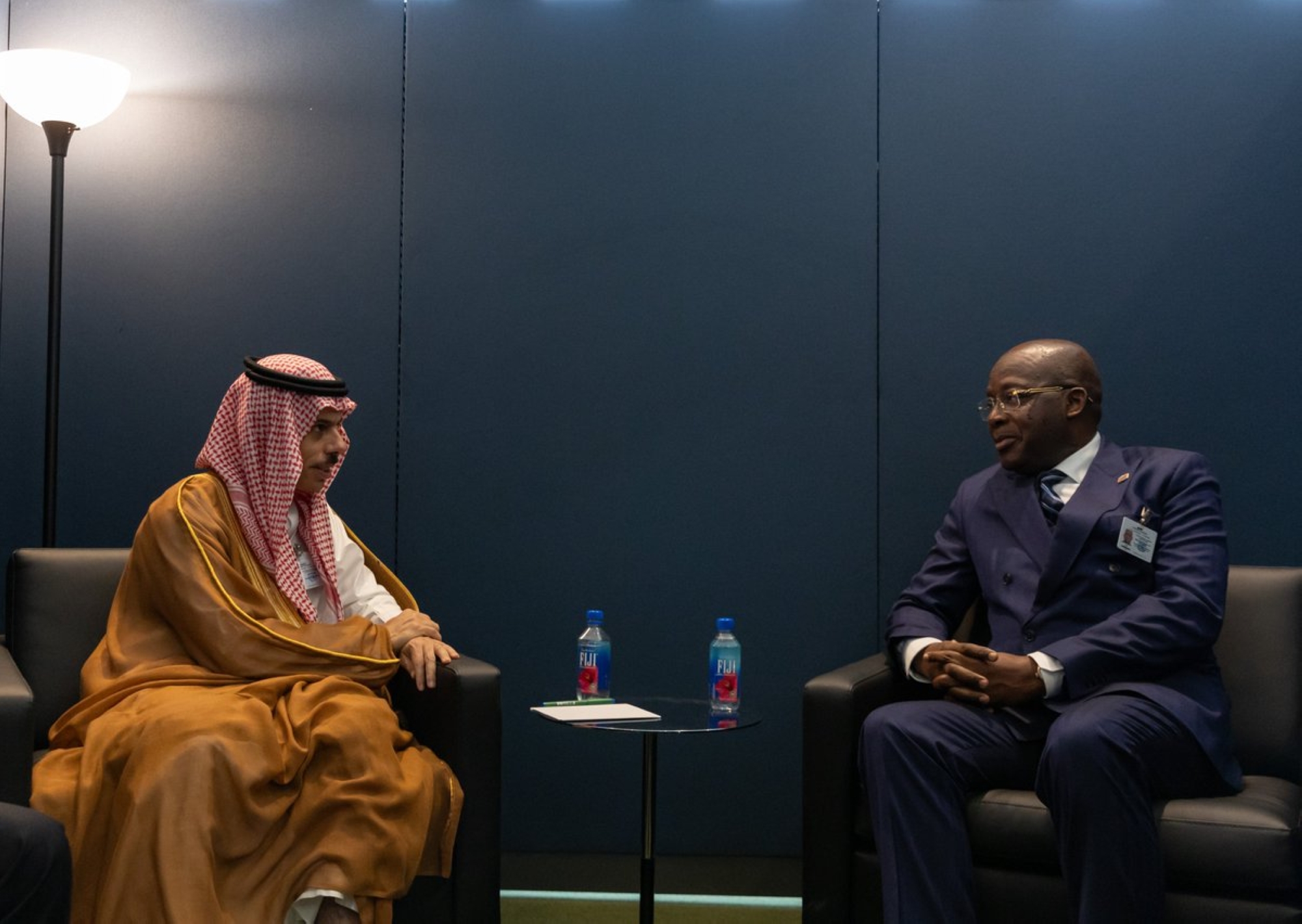 "بن فرحان": نواصل جهودنا لحل أزمة "السودان"