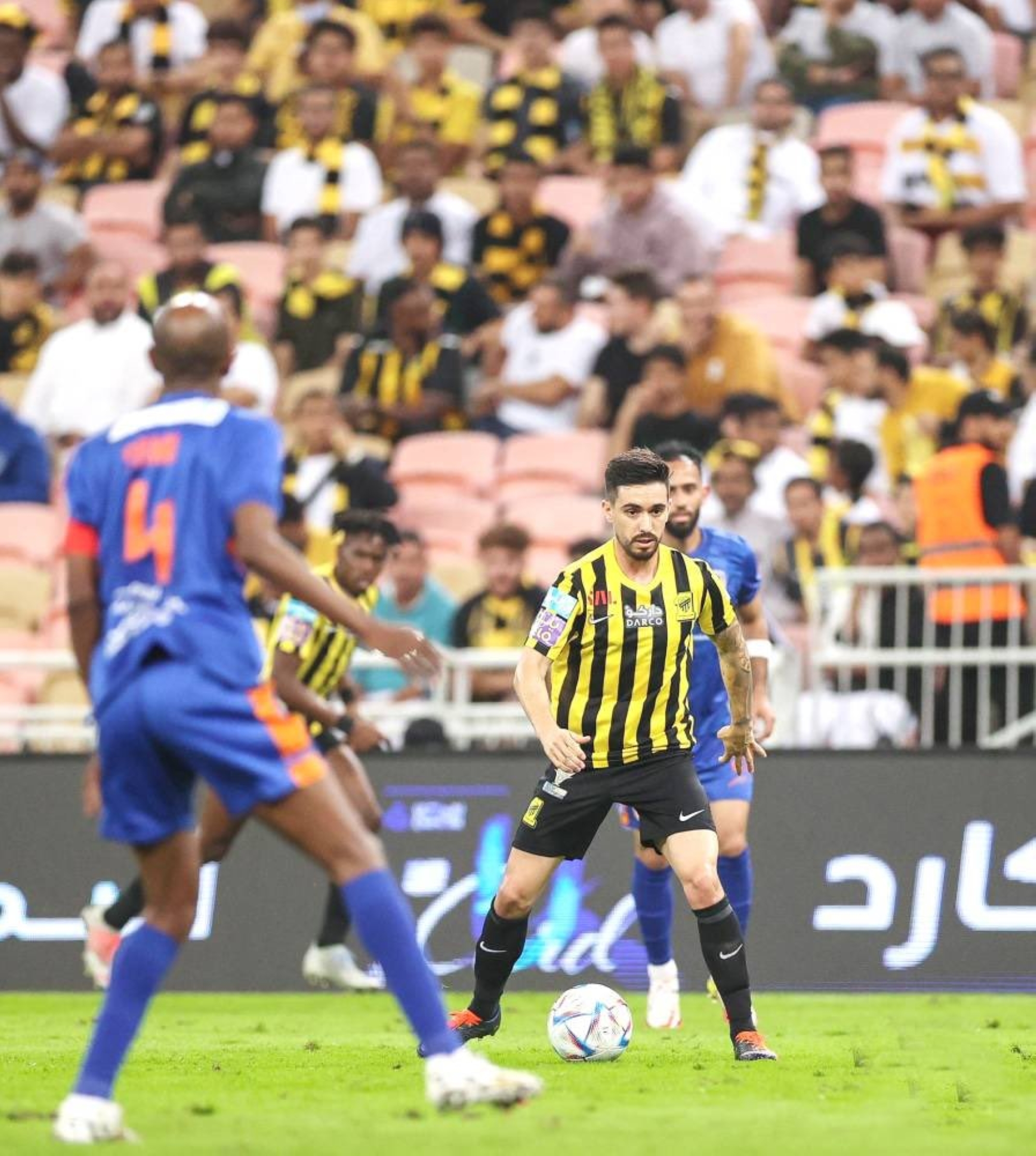 نقل مباراة الاتحاد والفيحاء لاستاد الملك فهد الدولي