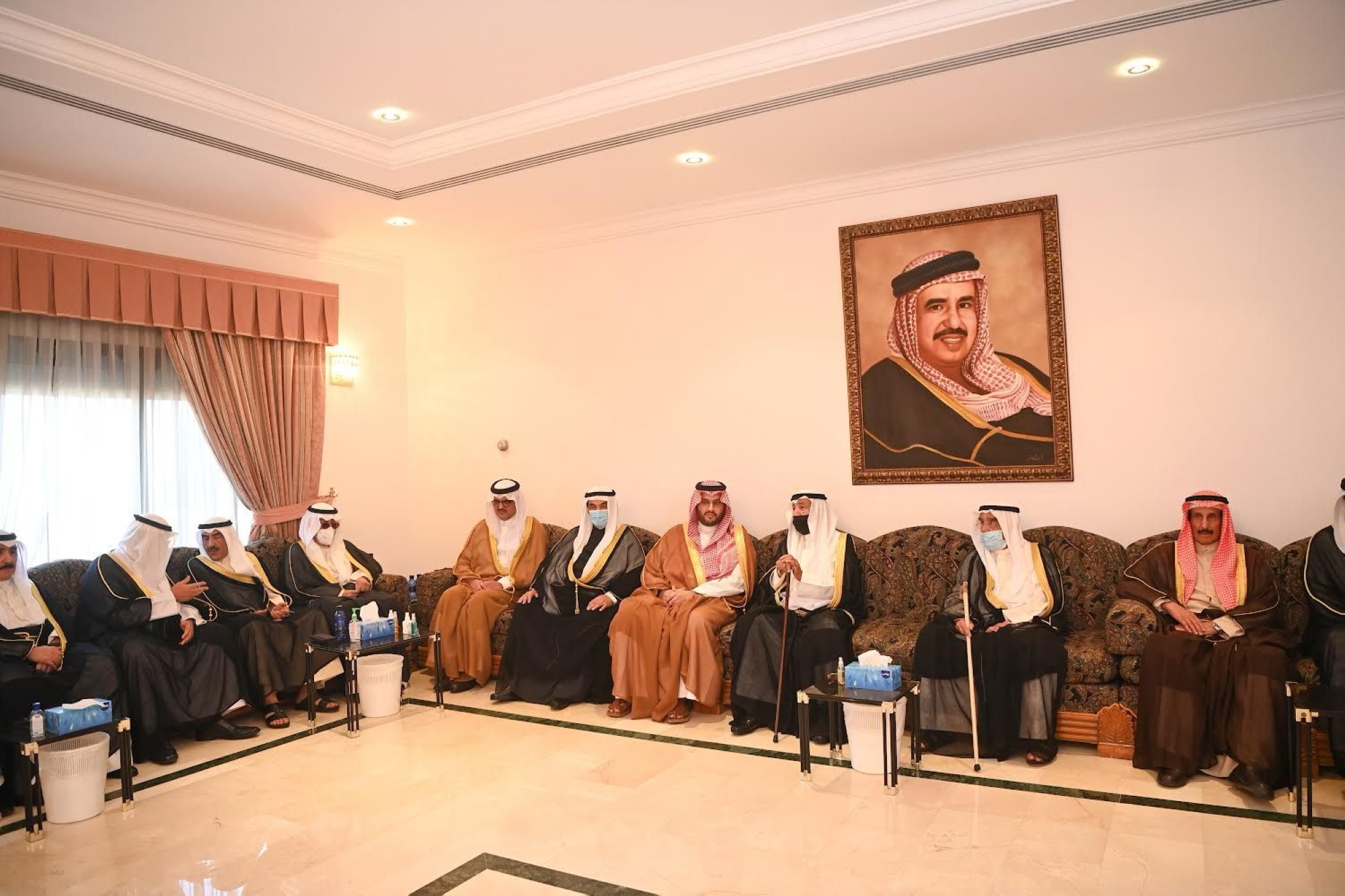 تركي بن محمد بن فهد ينقل تعازي القيادة للكويت