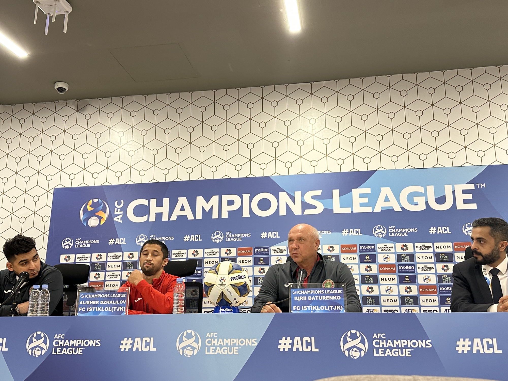 مدرب استقلال: هجوم النصر مرعب
